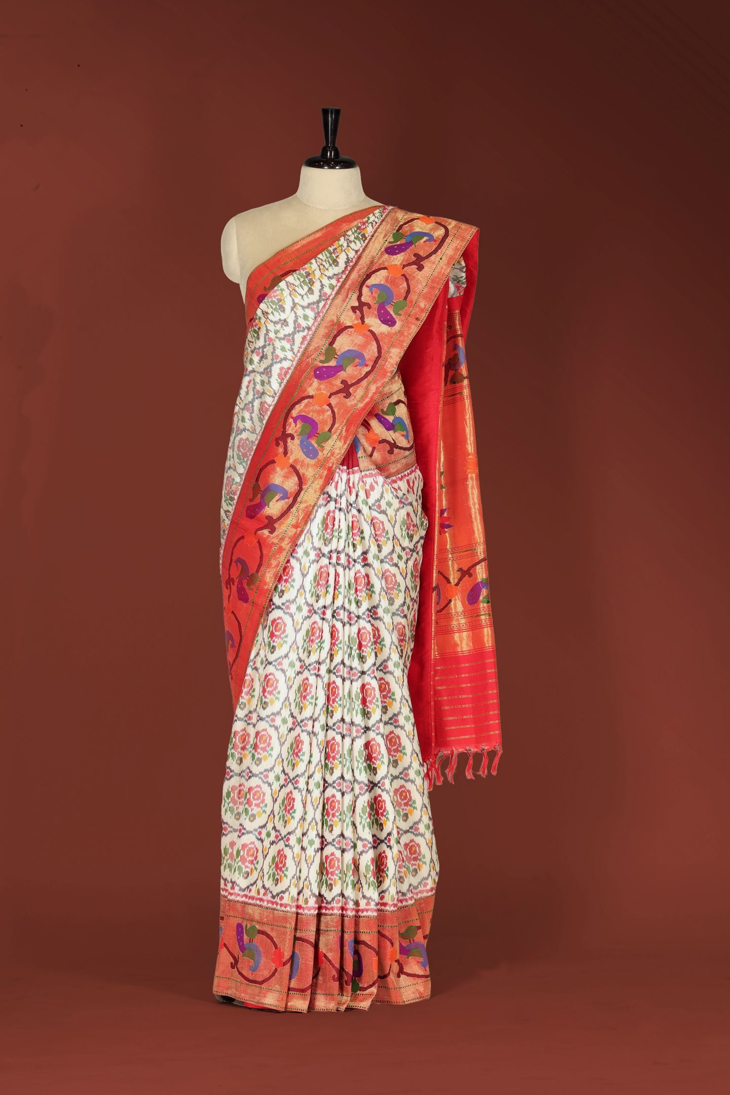 Handwoven Patola Fusion With Paithani