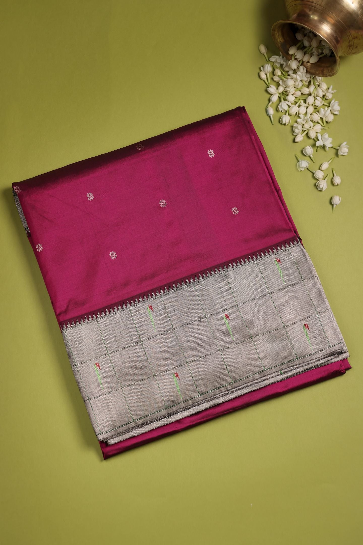 Tripple Muniya Silver Border