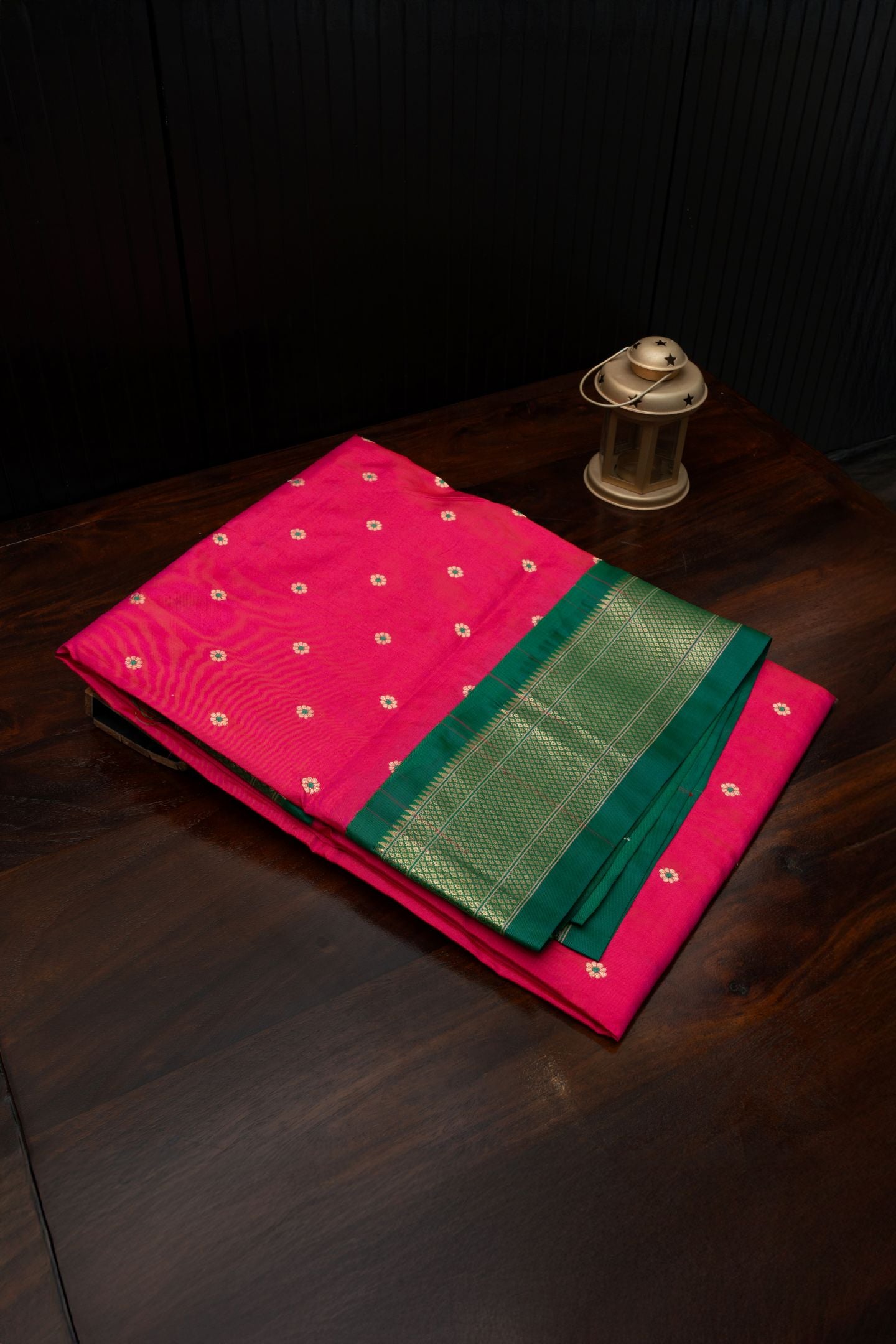 Karnfuli All Over Meena Butta