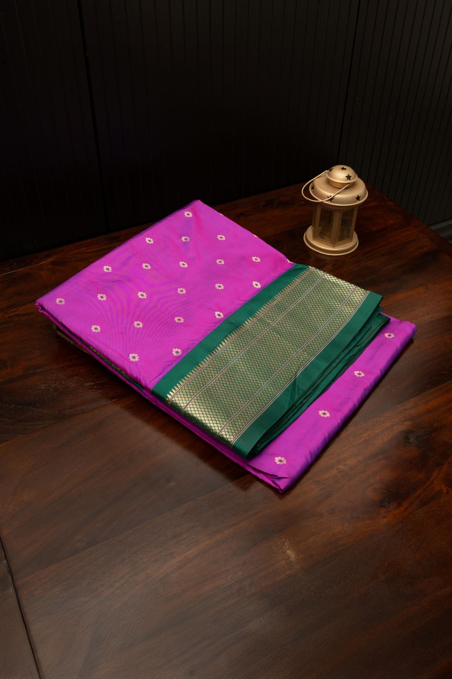 Karnfuli All Over Meena Butta