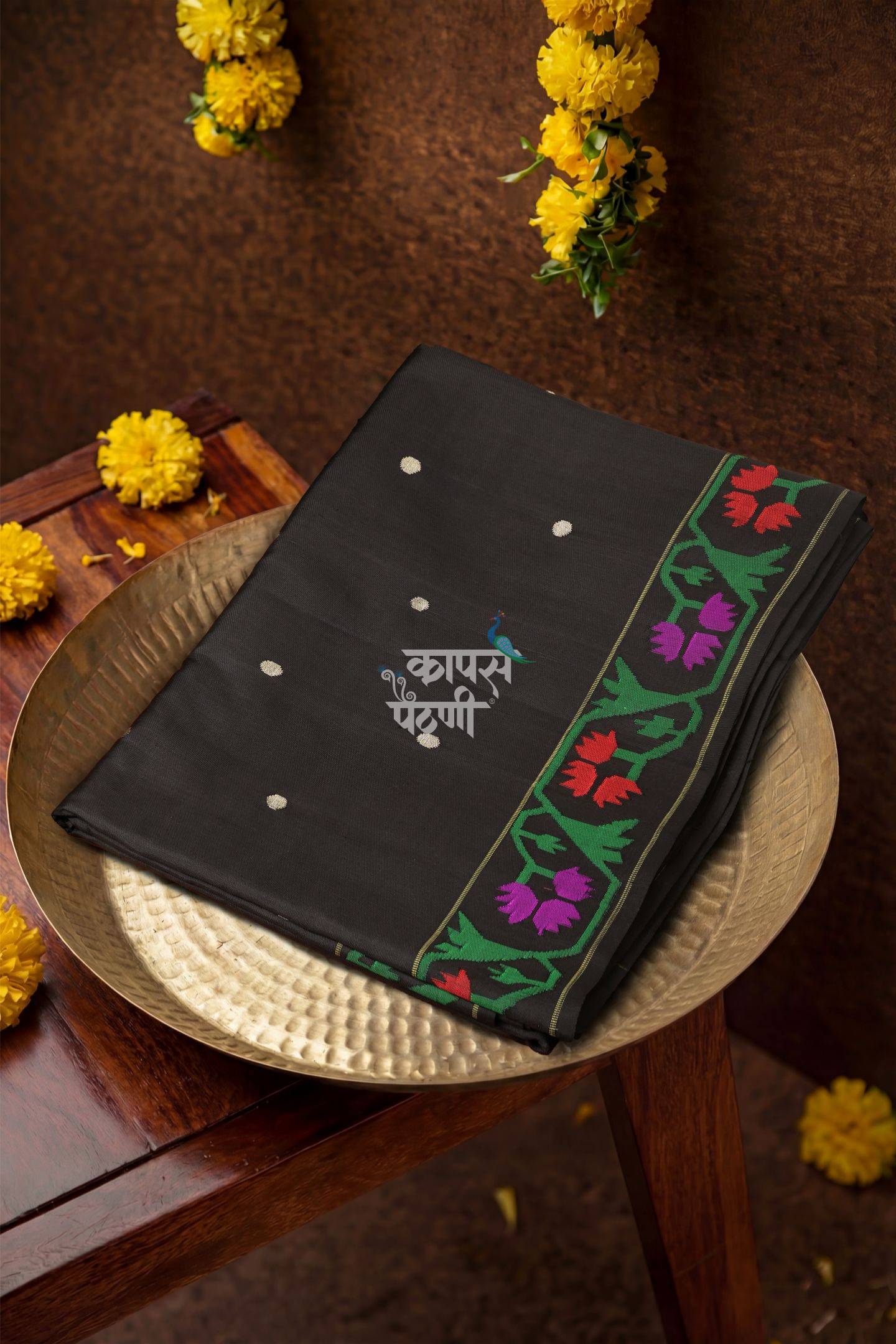 Hand Woven Traditional Asawali Paithani