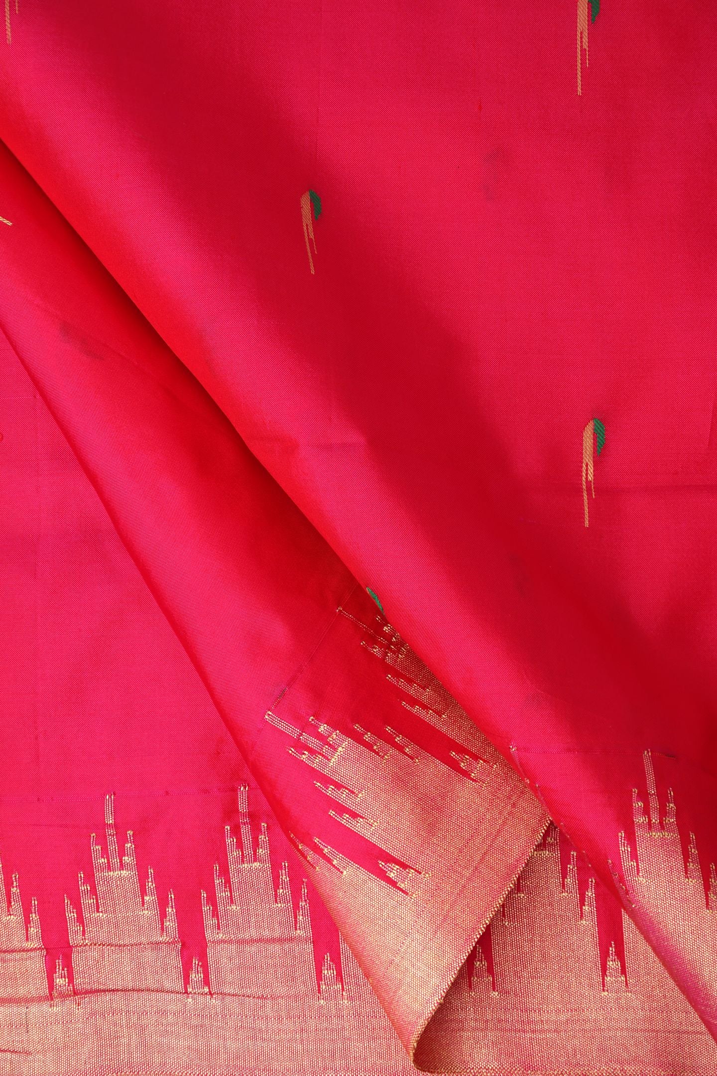 Small Temple Muniya All Over Butta