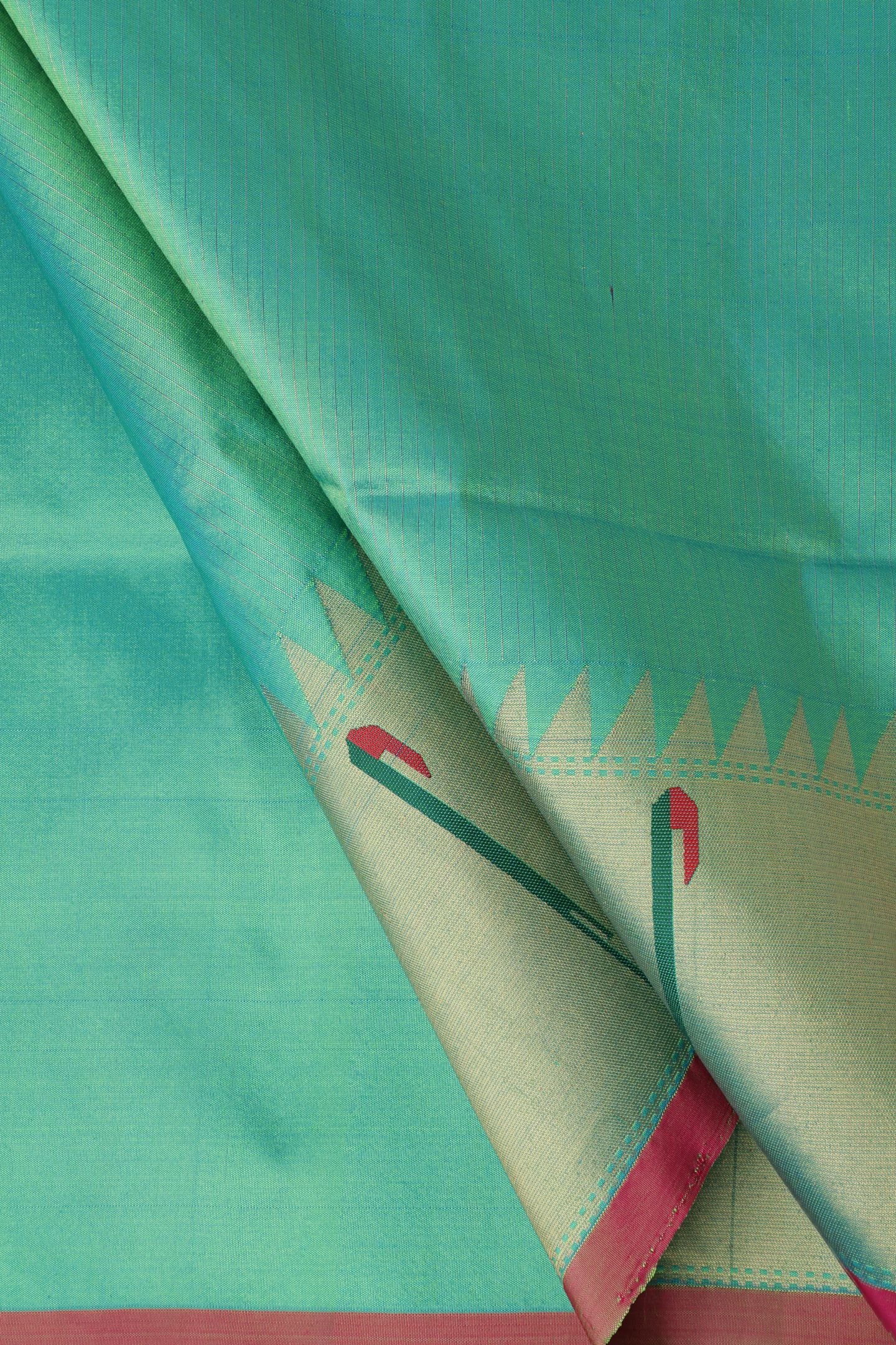 Stripes Muniya Border Silk Saree