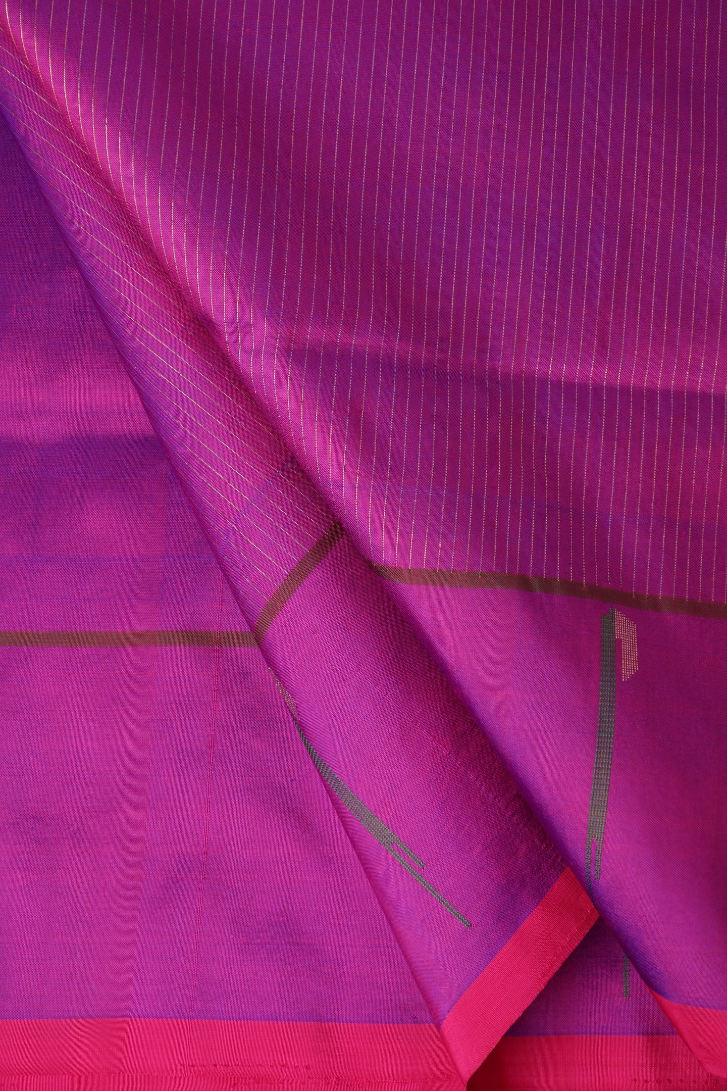 Stripes Muniya Border Silk Saree