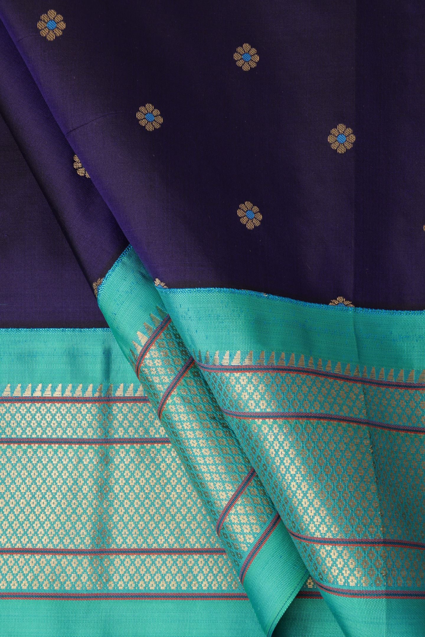 Karnfuli All Over Meena Butta