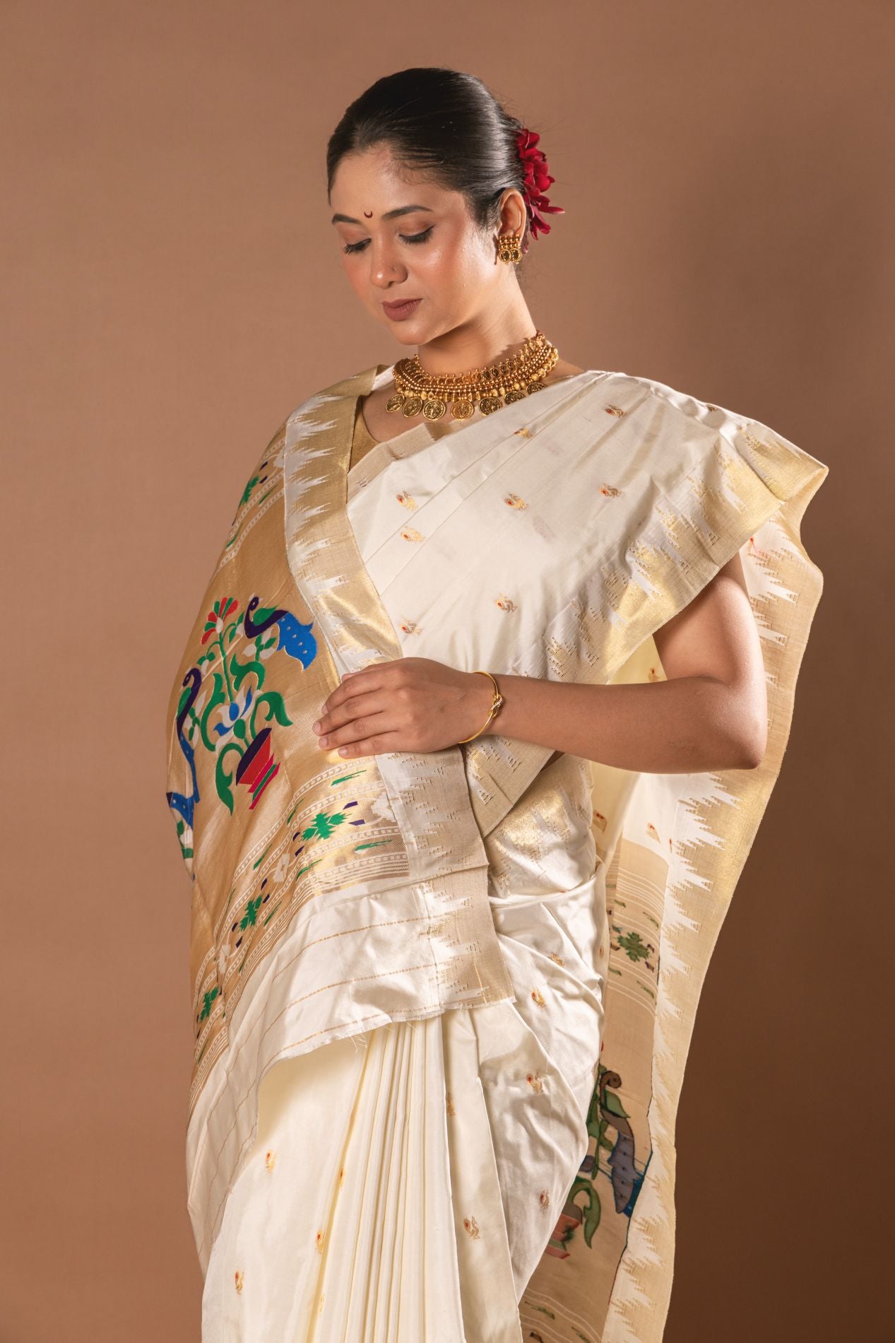 Traditional Pure Silk Small Temple Border Meena Butta Saree