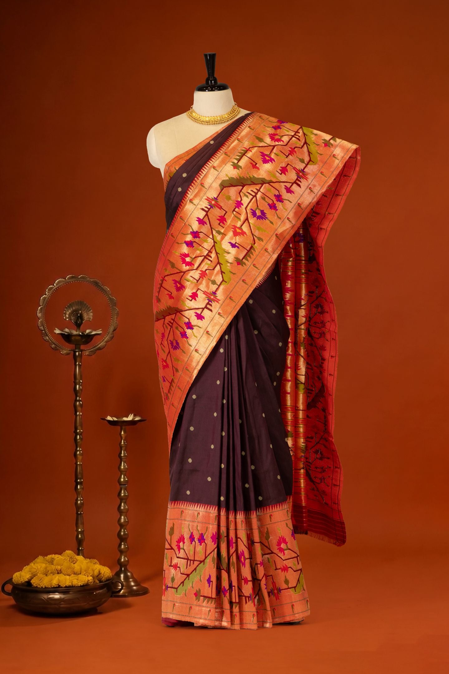 Handloom Half All Over Asawali Design Paithani