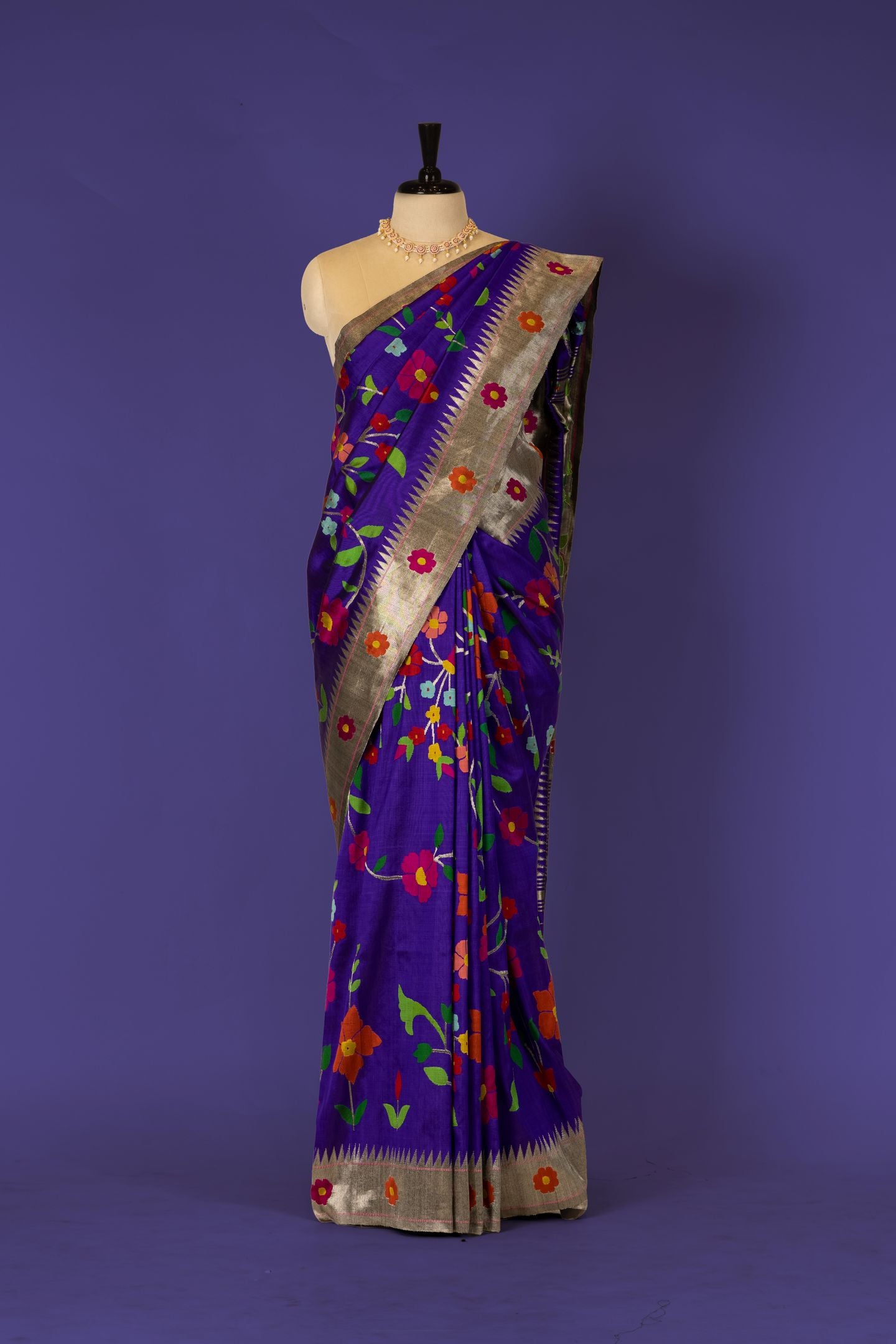 Handloom Brocade Paithani