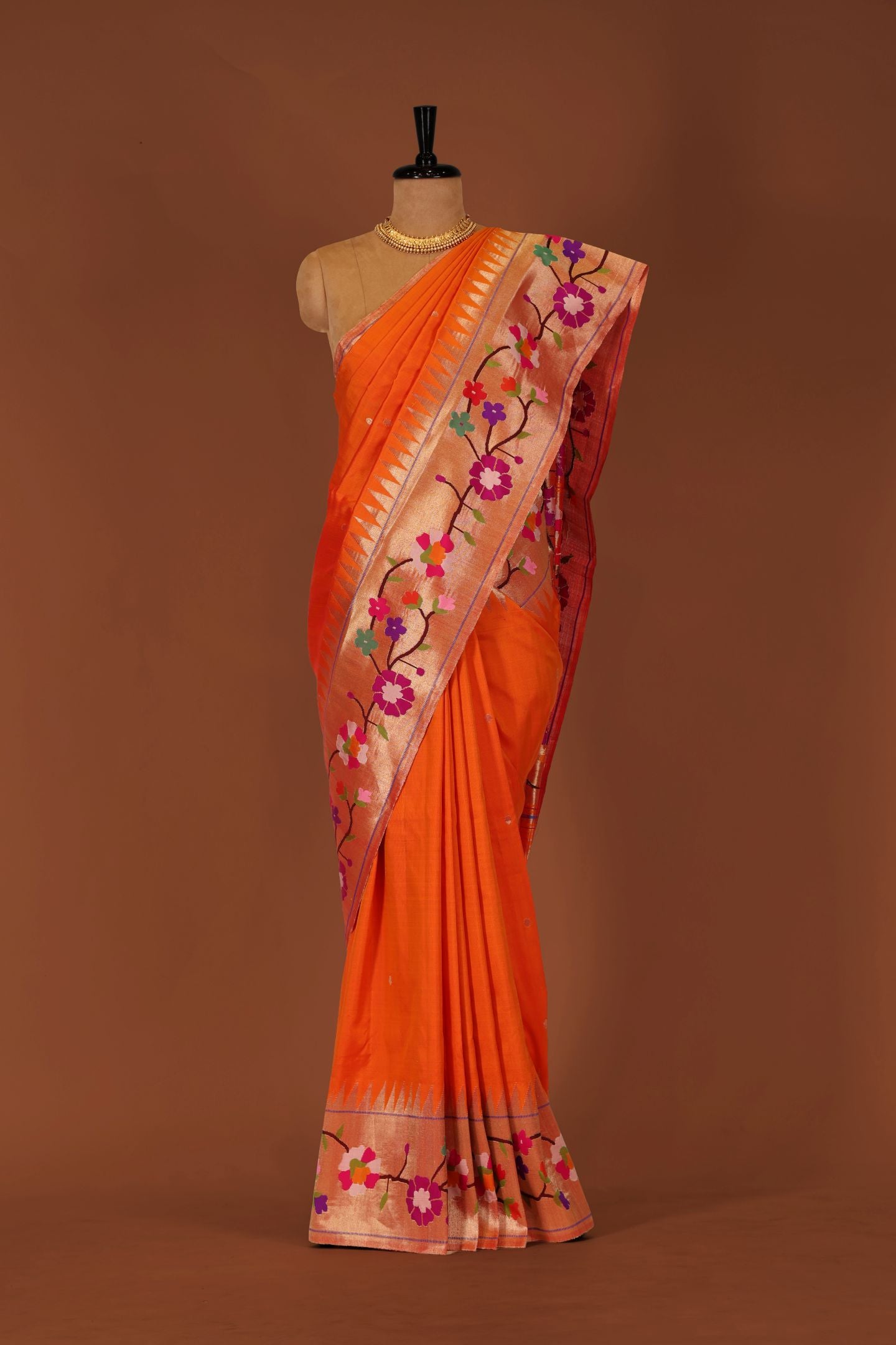 Handloom Brocade Paithani