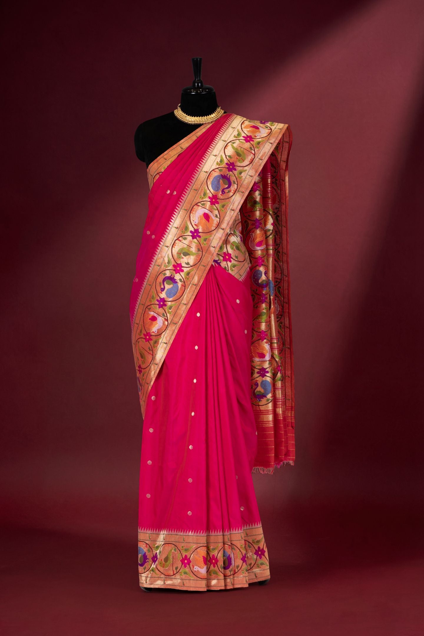 Handloom Bangdi Mor Paithani