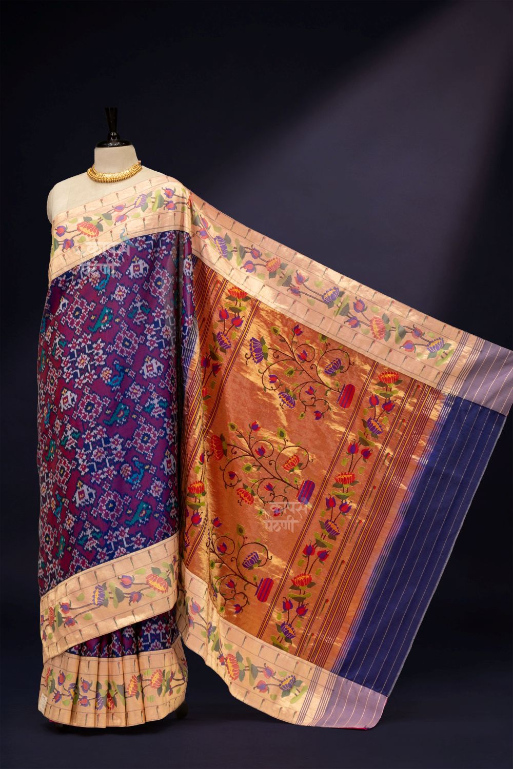 Handwoven Double Ikkat Lotus Paithani