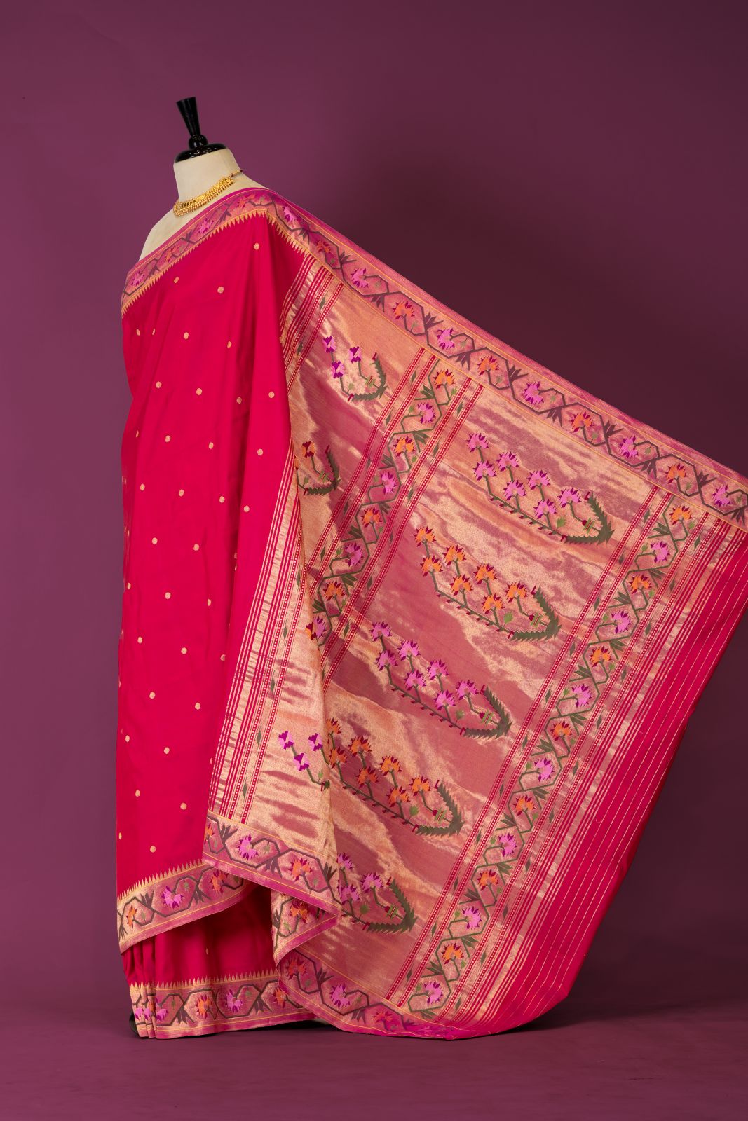 Handloom Aasawali Paithani
