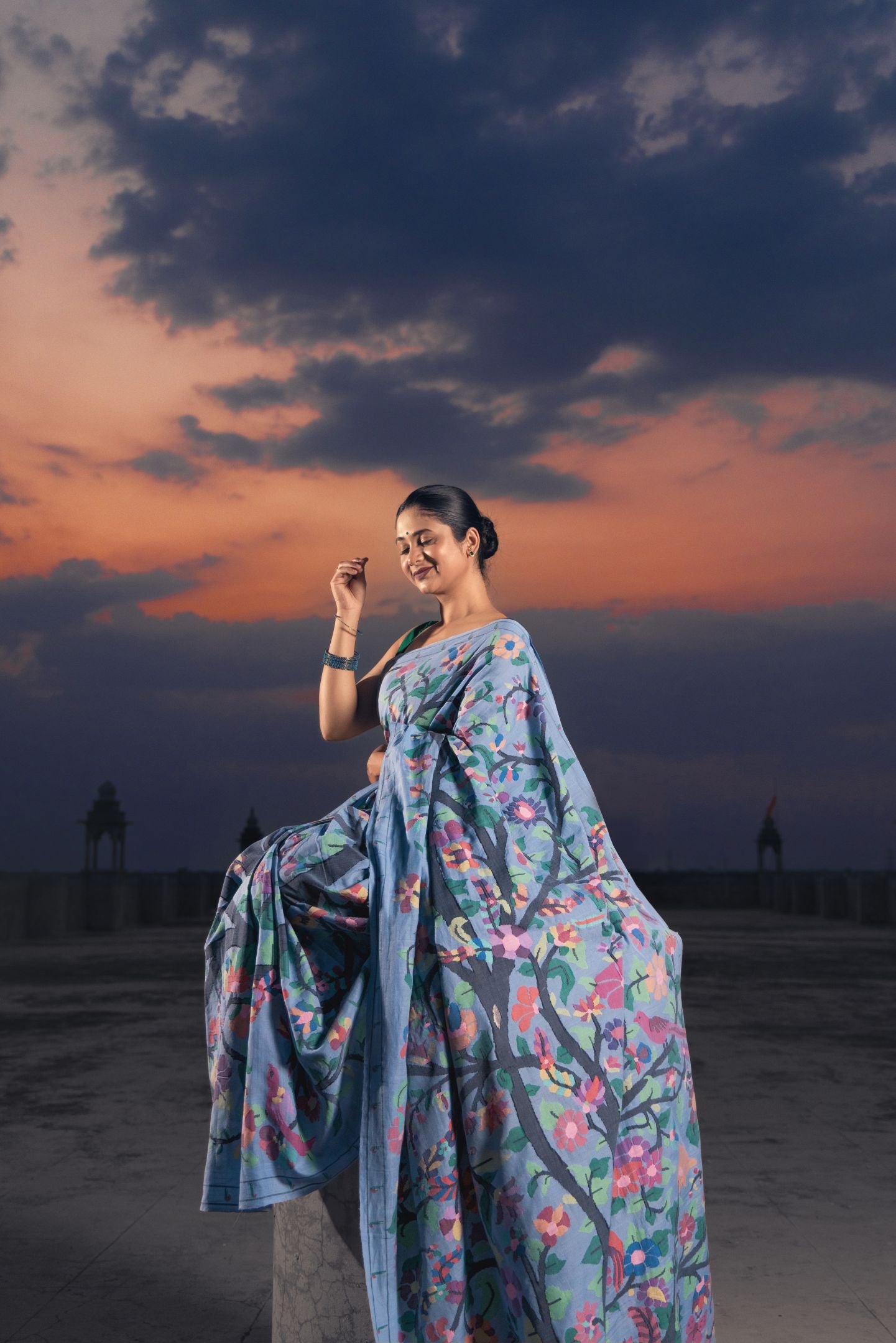 Buy Blue Handwoven Cotton Brocade Paithani Online