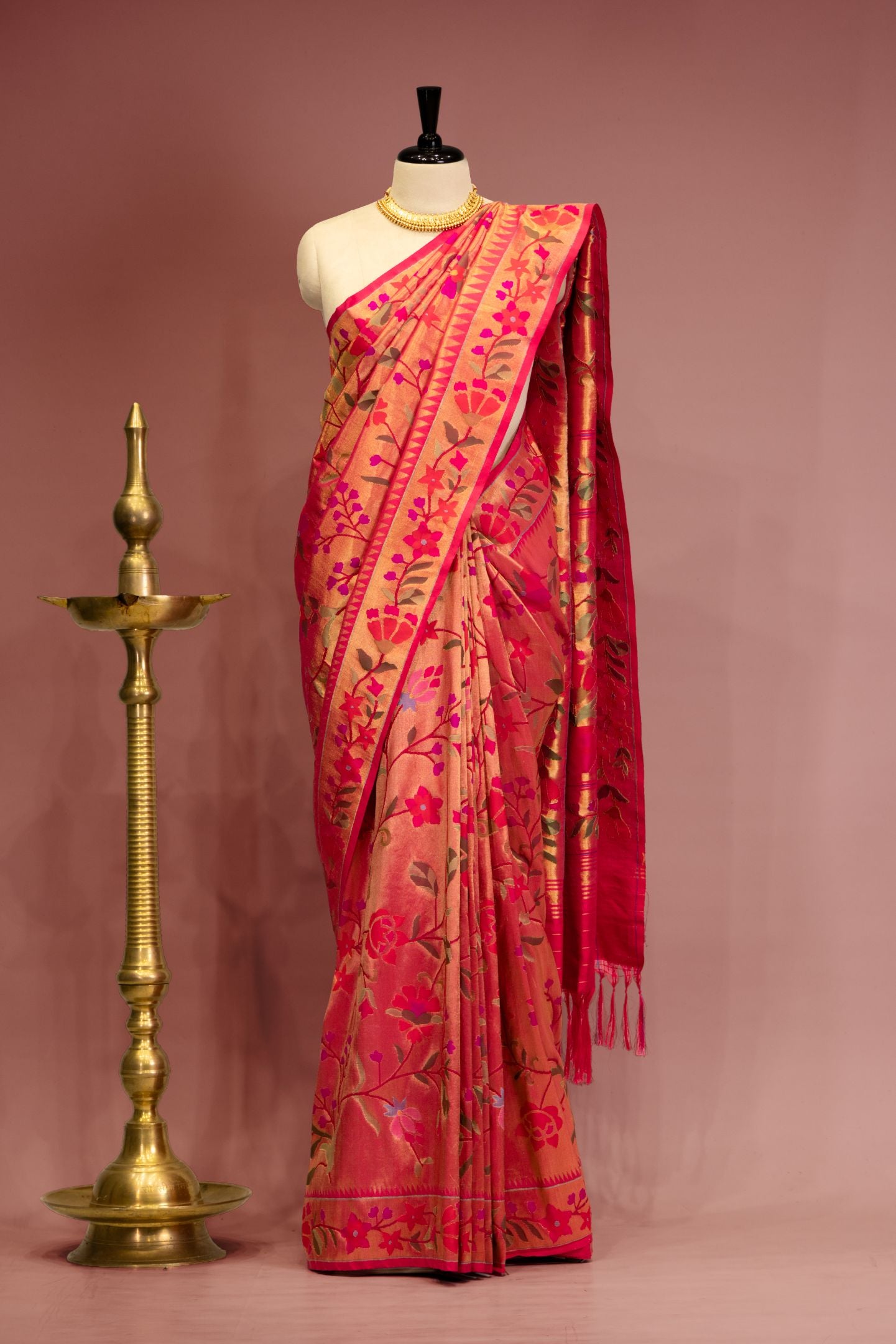 Handloom Brocade Paithani