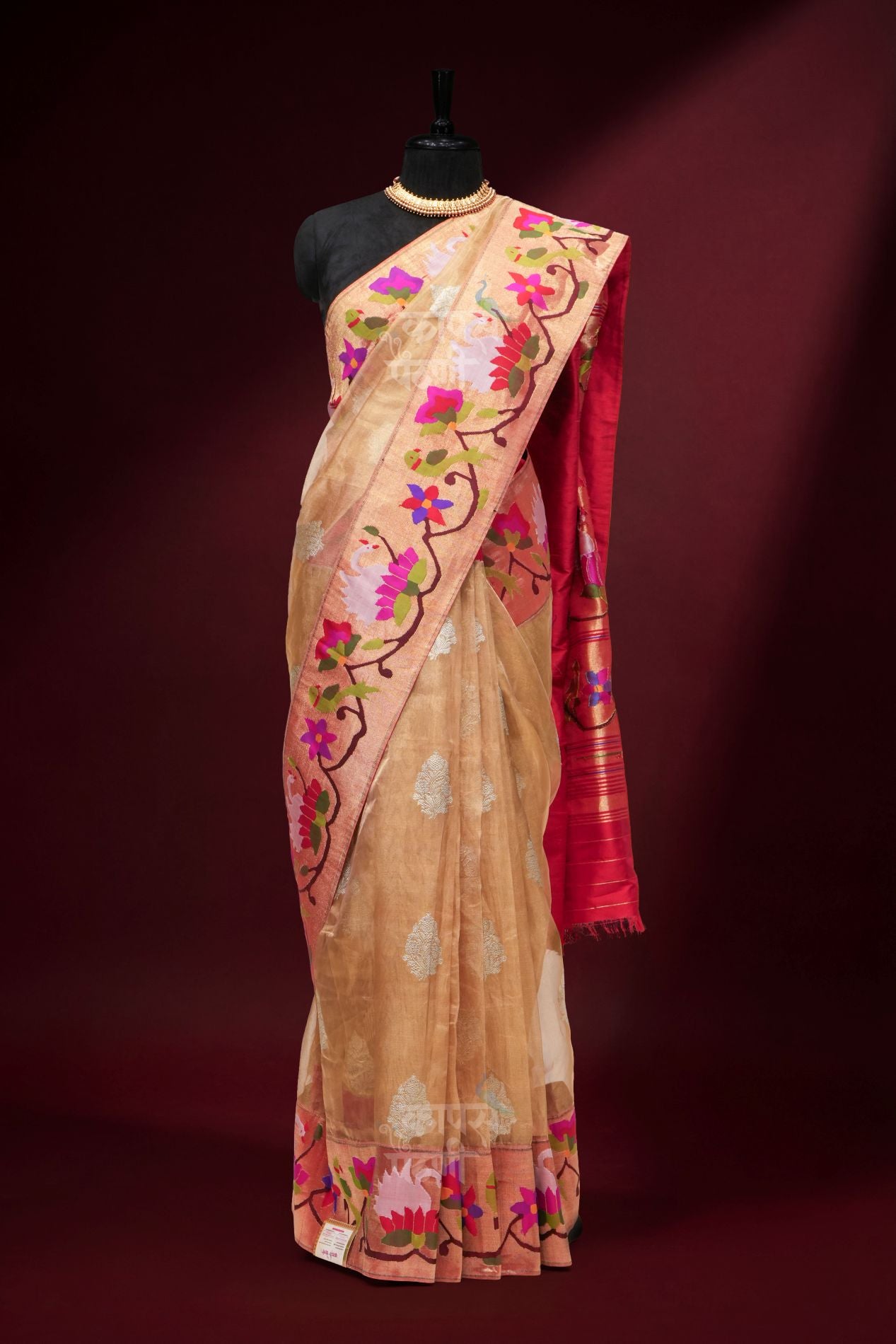 Handwoven Tissue Organza Swan Border Paithani