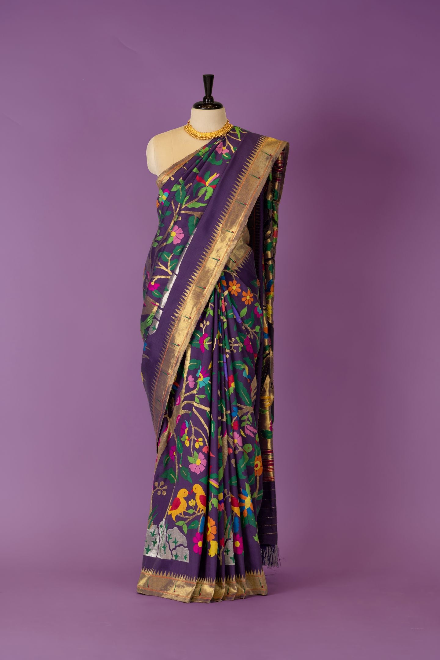 Handloom Brocade Paithani