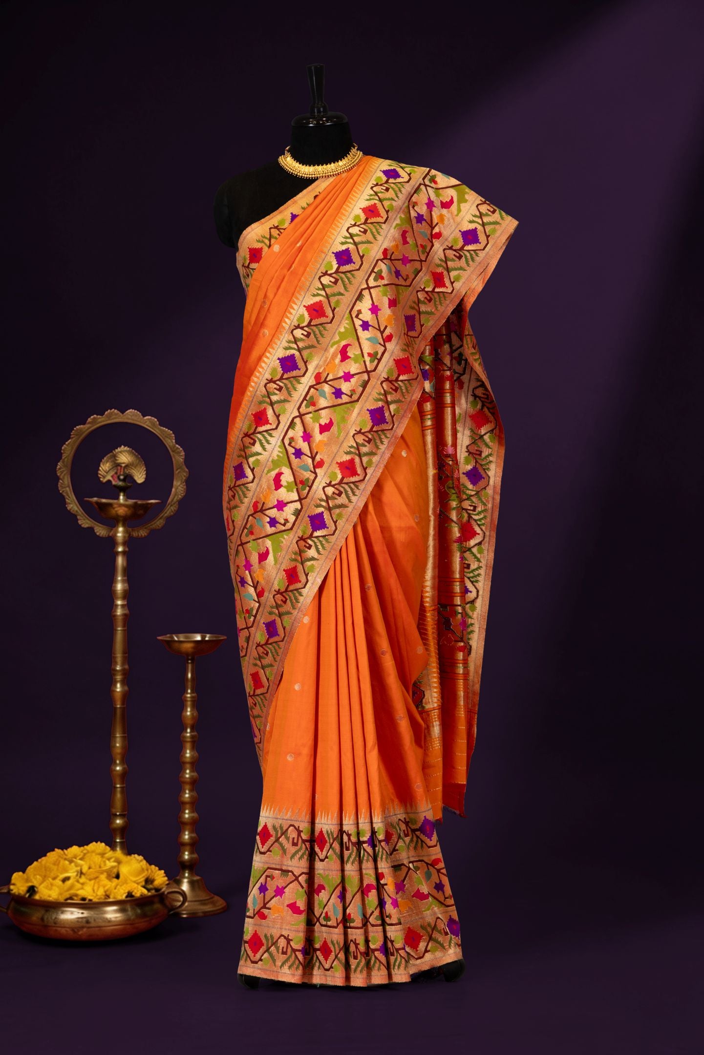 Handloom Half Allover Asawali Design Paithani