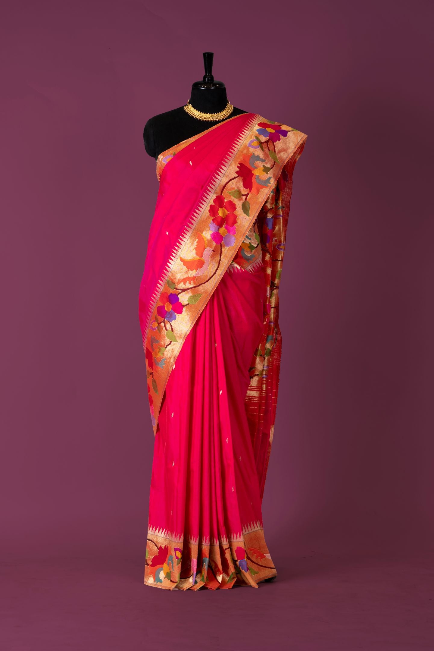 Handloom Brocade Paithani