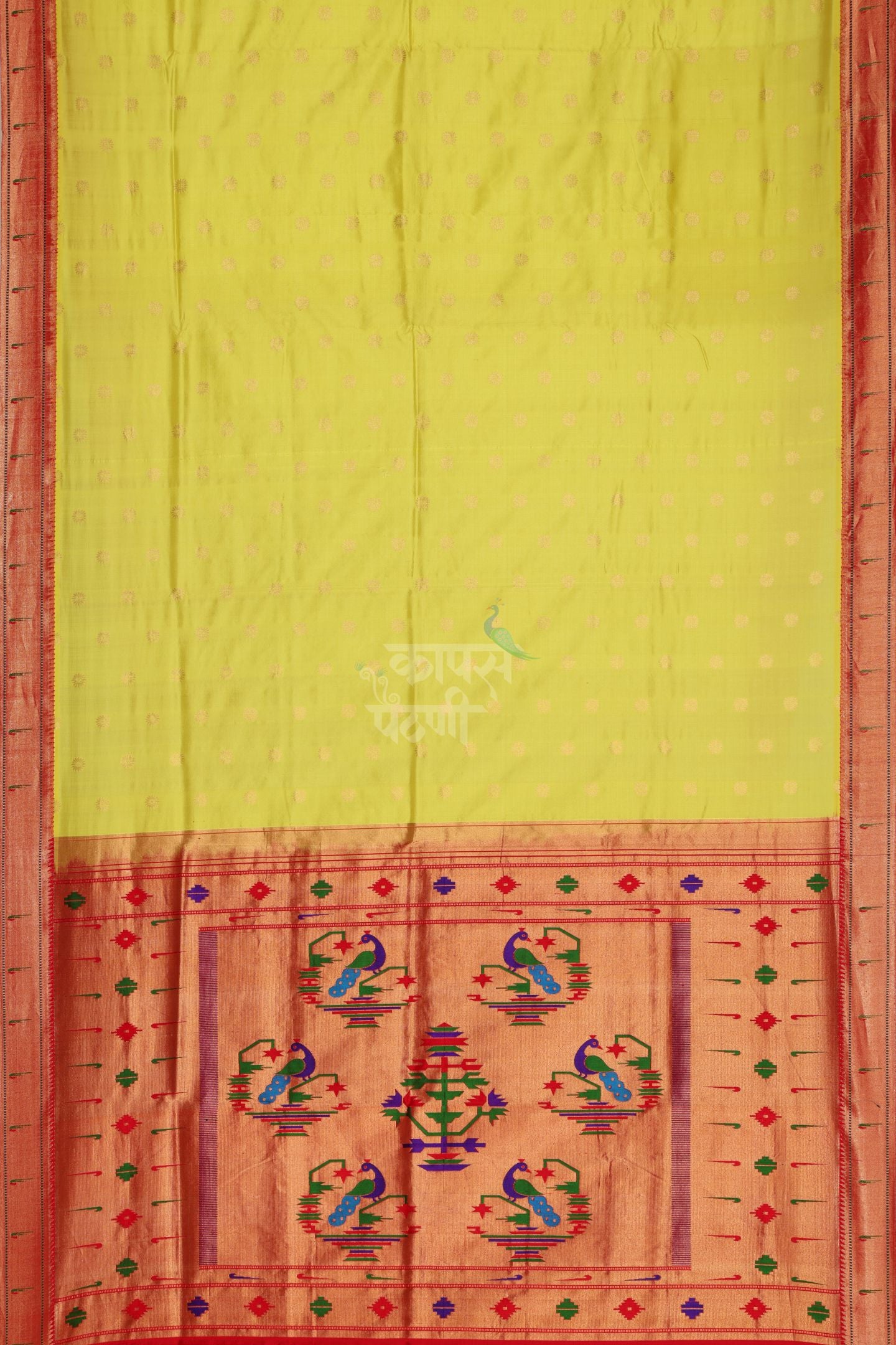 Traditional Muniya Nauvari Saree