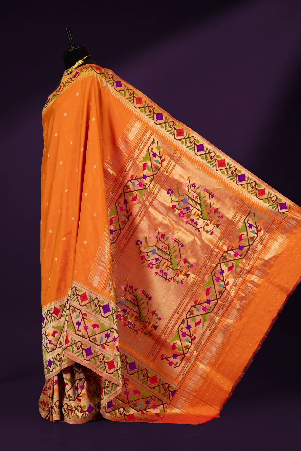 Handloom Half Allover Asawali Design Paithani