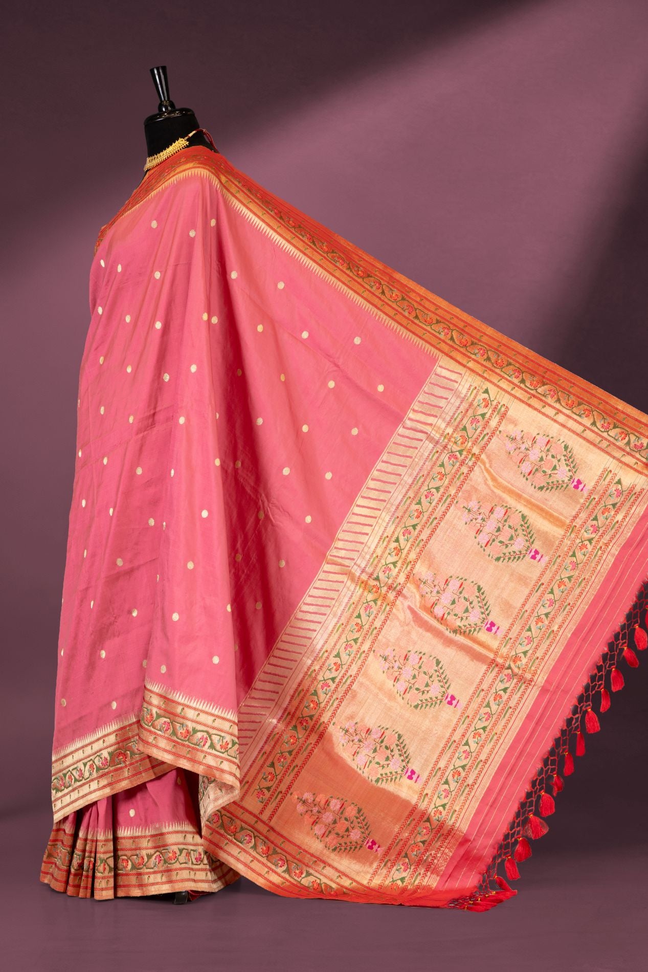 Handloom Asawali Paithani