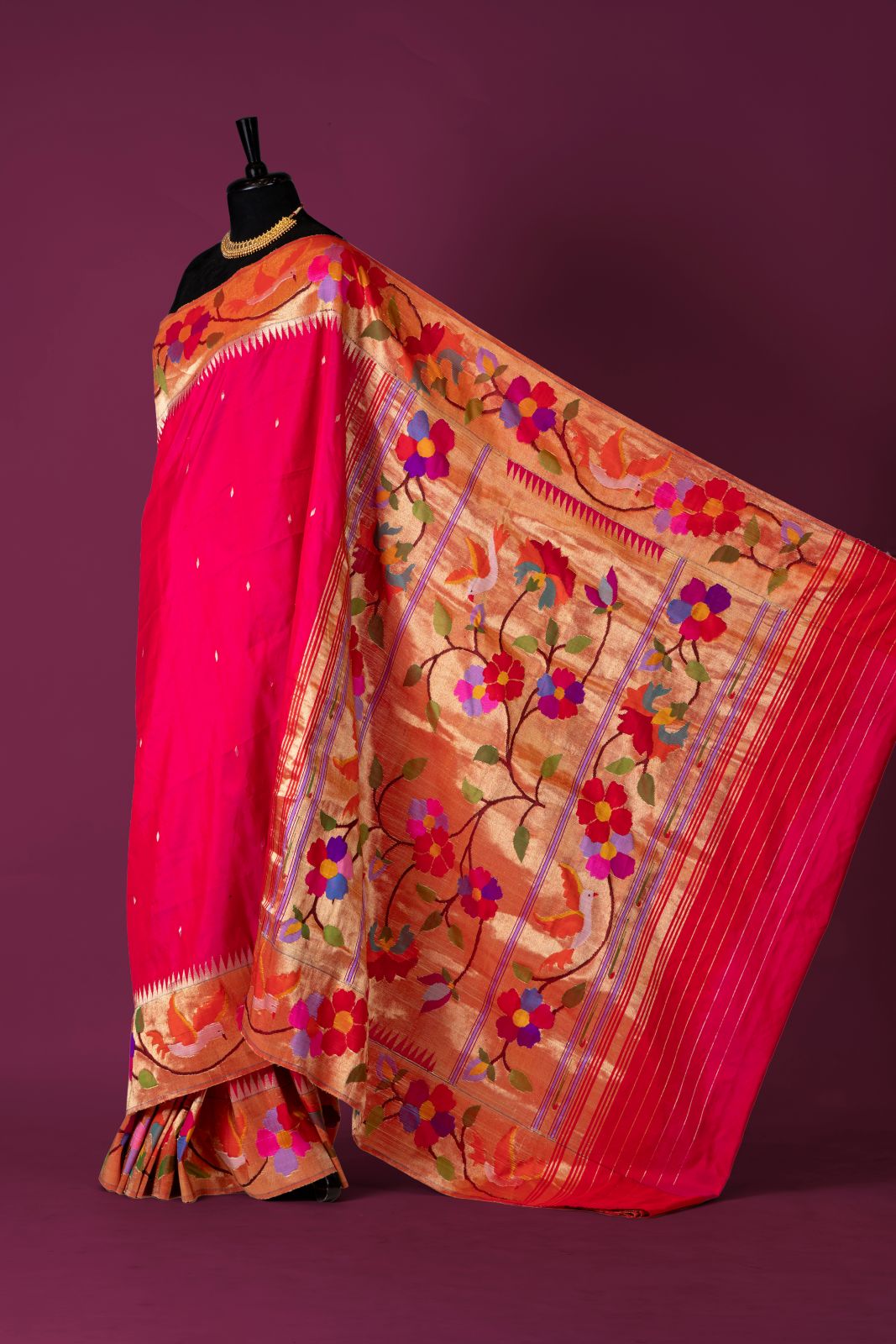 Handloom Brocade Paithani