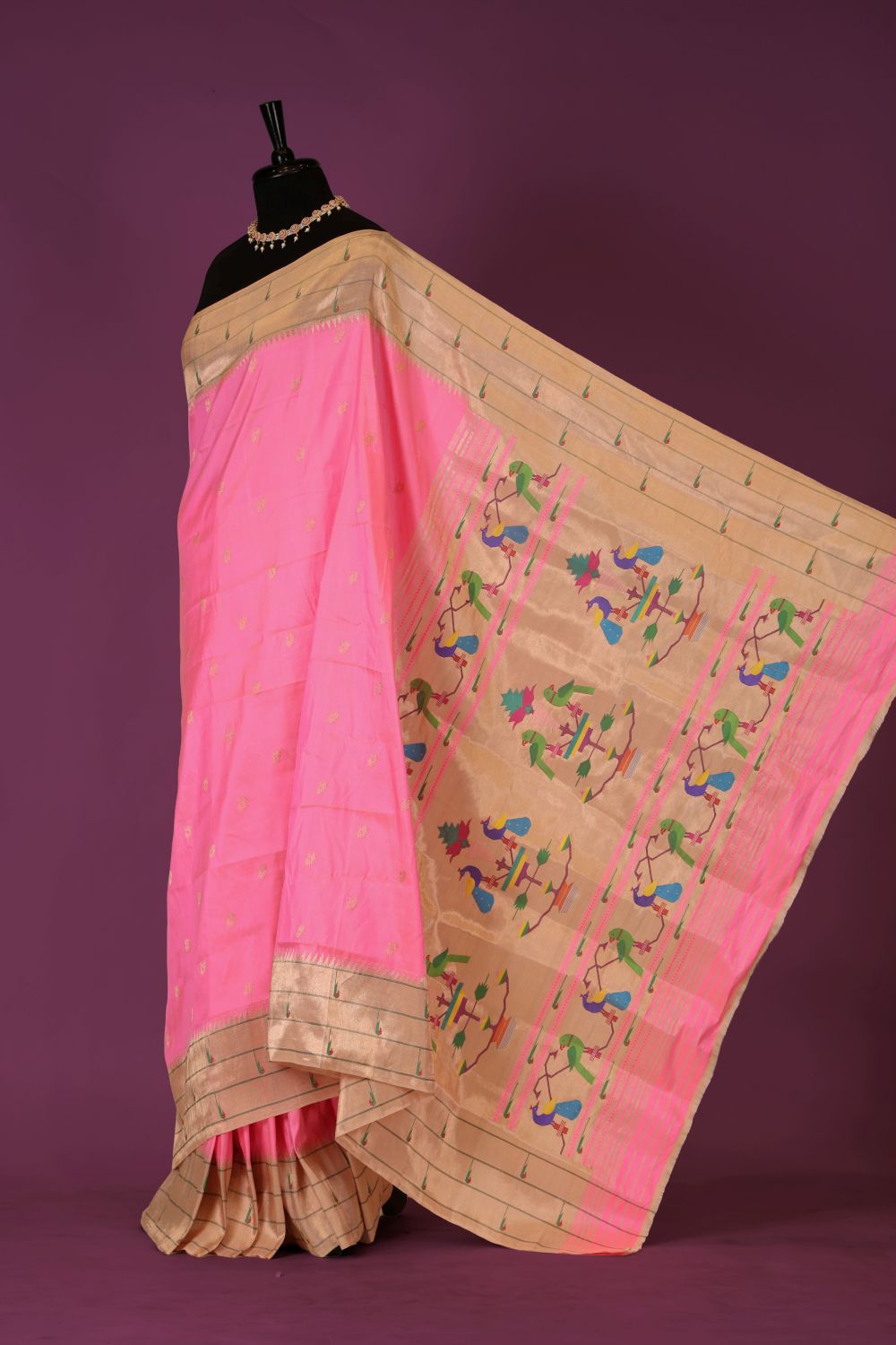 Handloom Tripple Muniya  Paithani