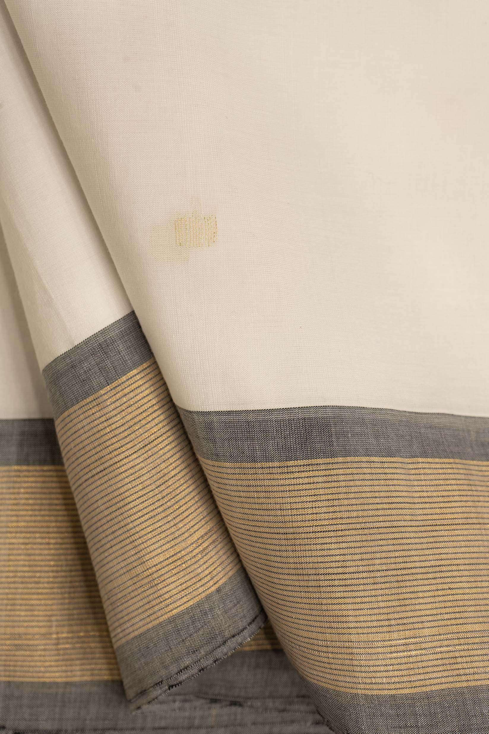 Handloom Cotton Paithani Rich Pallu