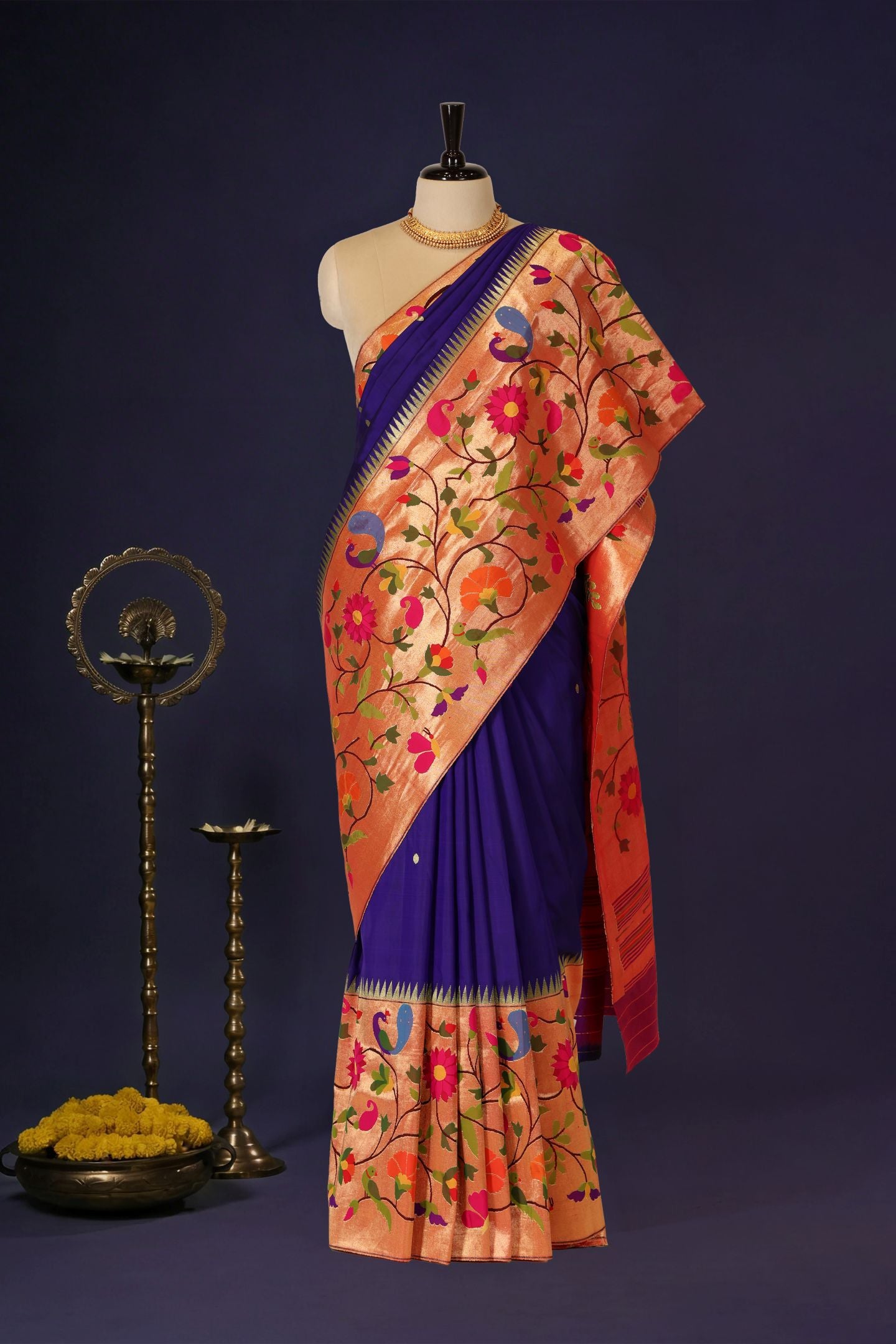 Handloom Brocade Paithani