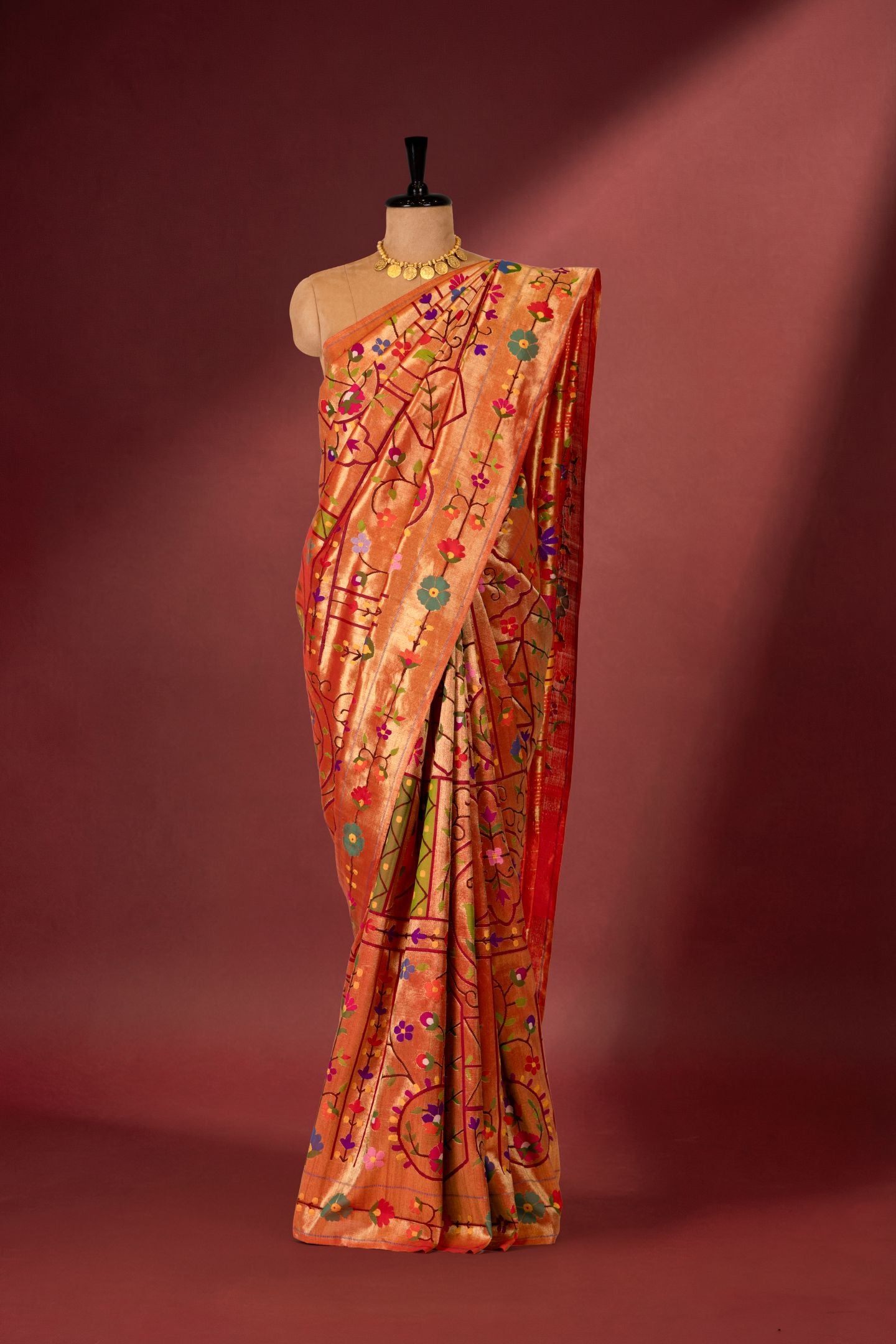 Handloom Brocade Paithani
