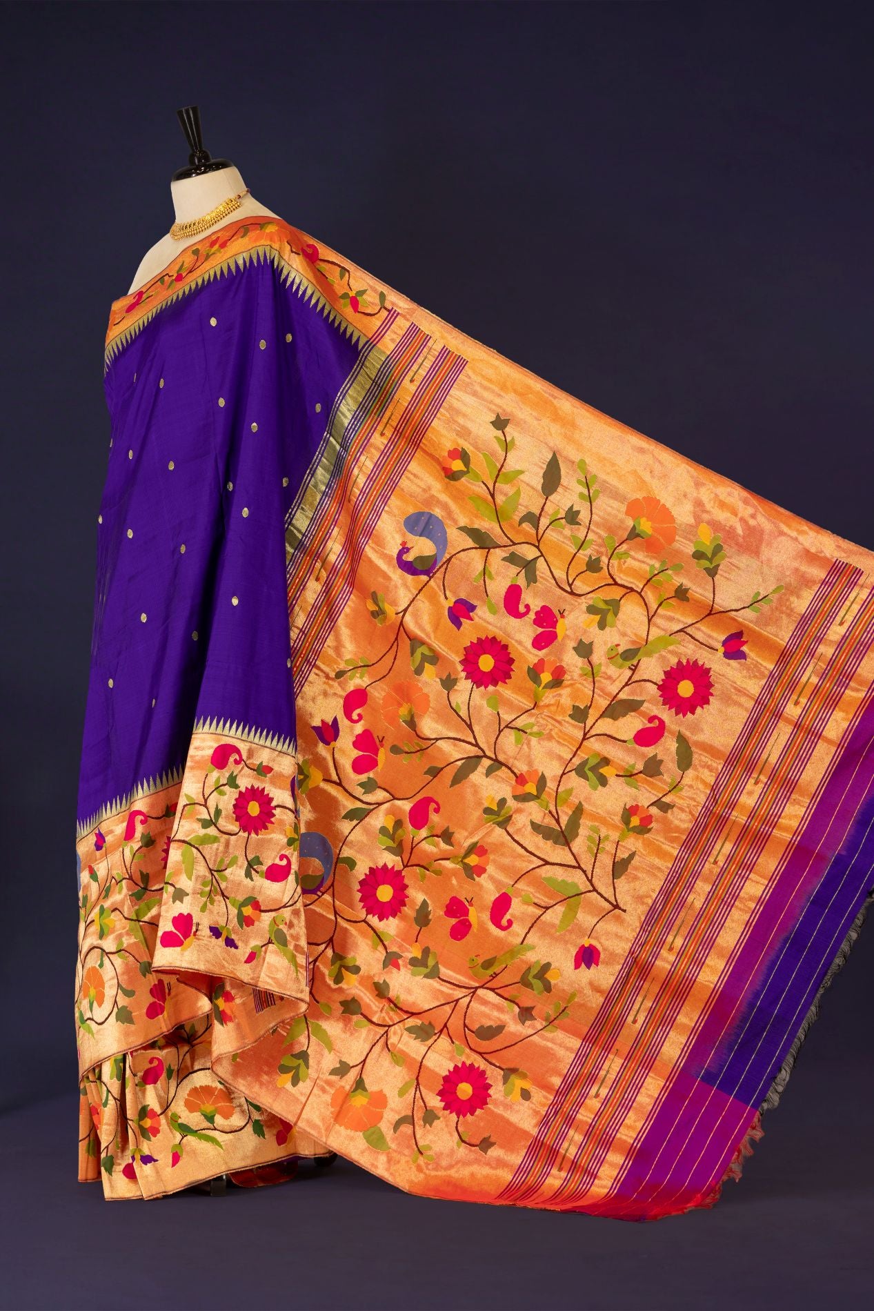 Handloom Brocade Paithani