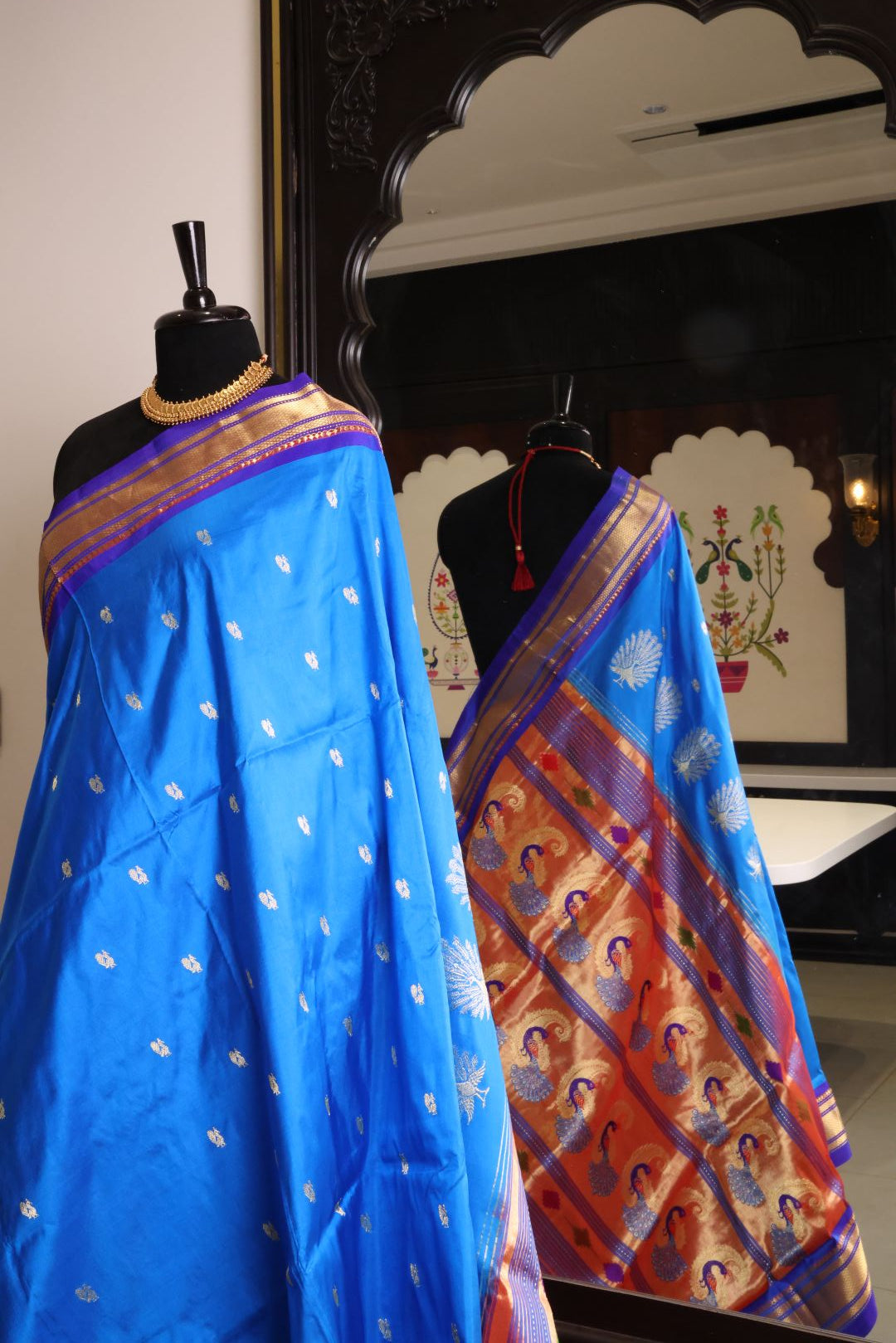 Handloom Nachare More Paithani