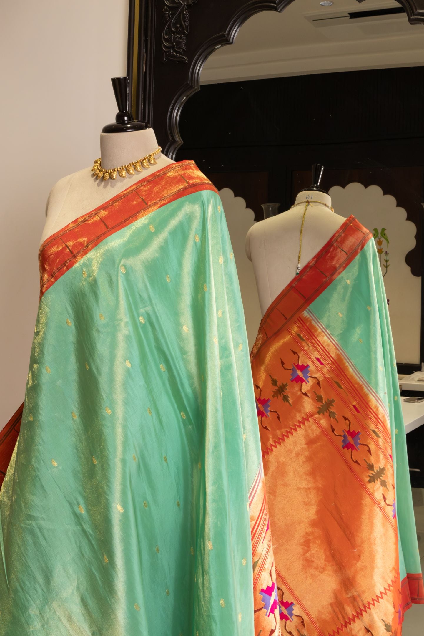 Handloom Tissue Designer Muniya Paithani
