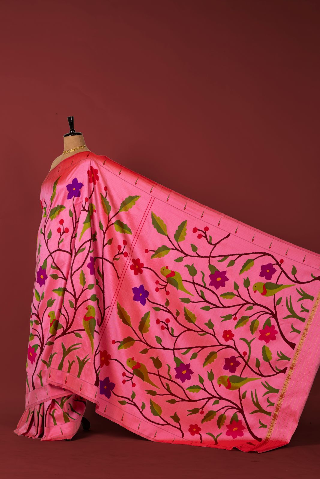 Handloom Brocade Paithani