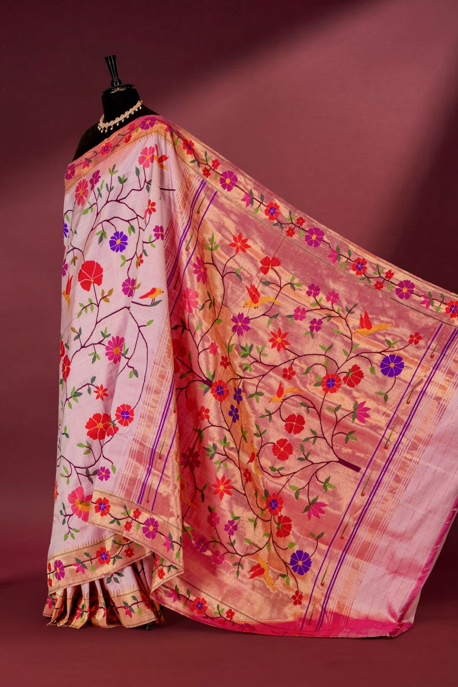 Handloom Brocade Paithani