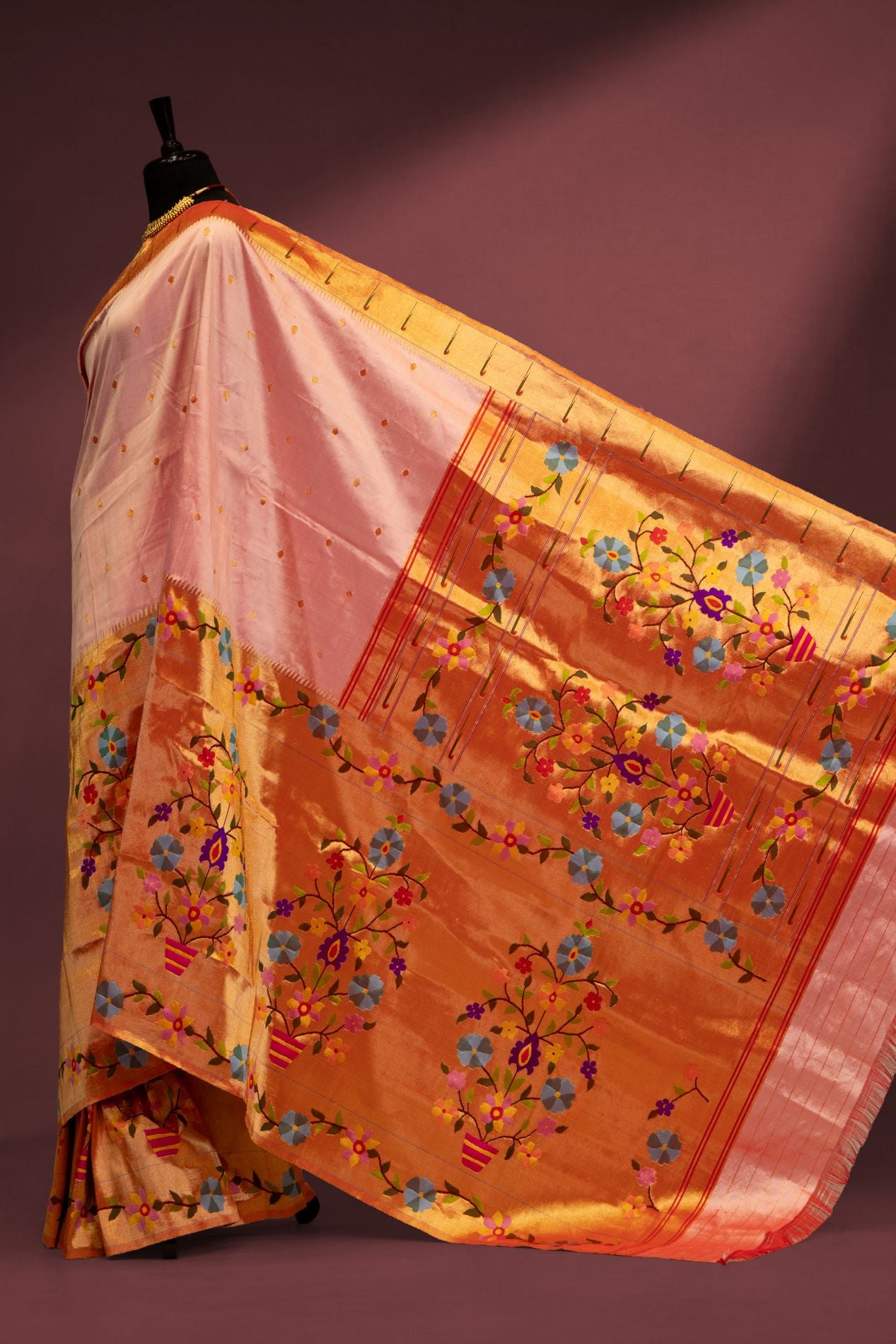 Handloom Brocade Paithani