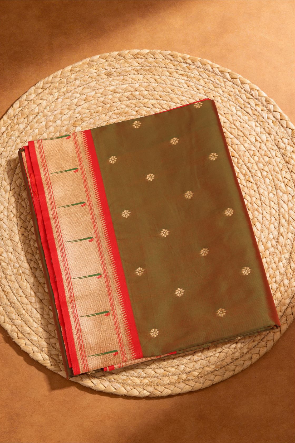 Designer Muniya Border Saree