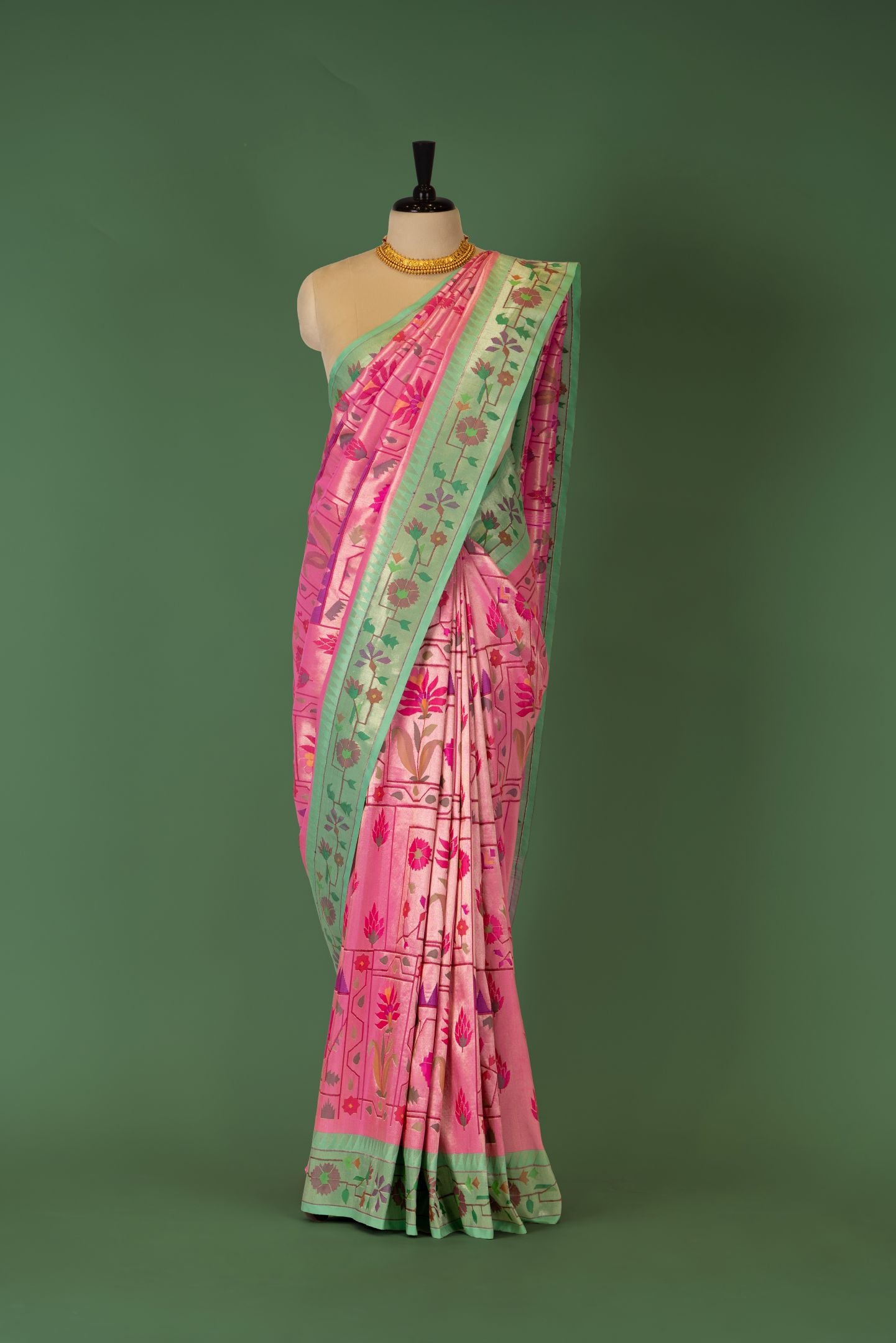 Handloom Brocade Paithani