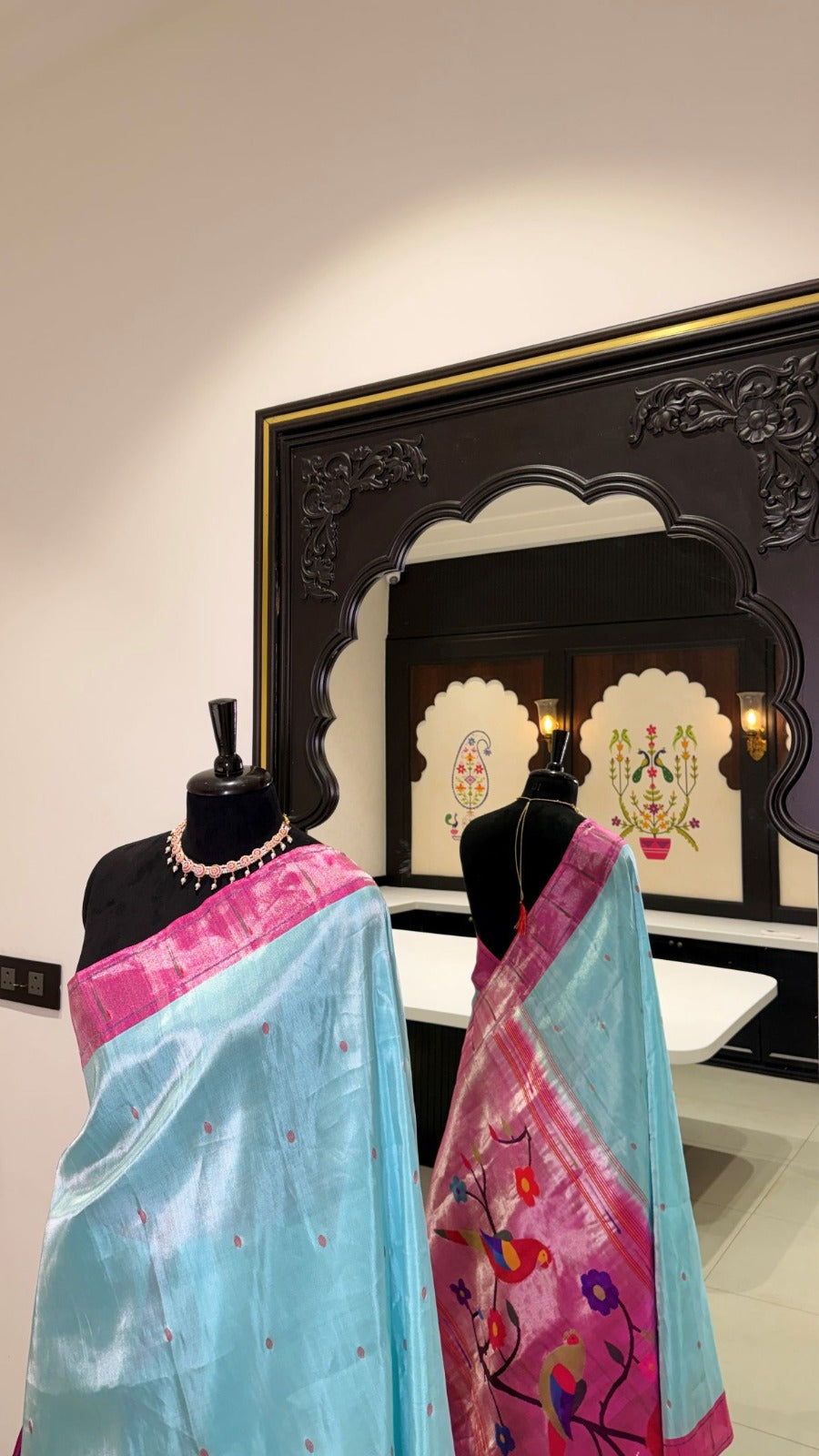 Hand Woven Tissue Designer Muniya Paithani