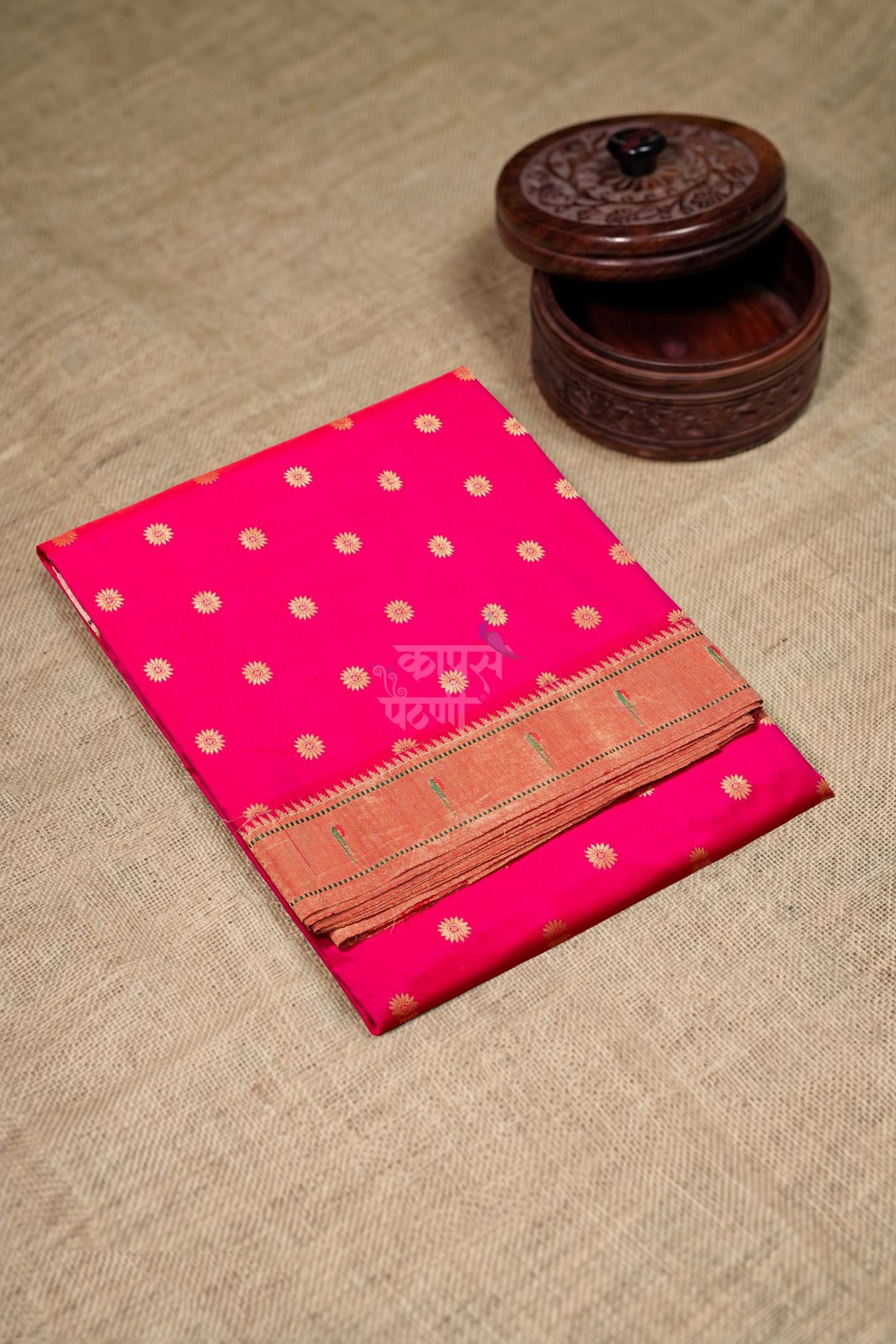 Traditional Muniya Nauvari Saree