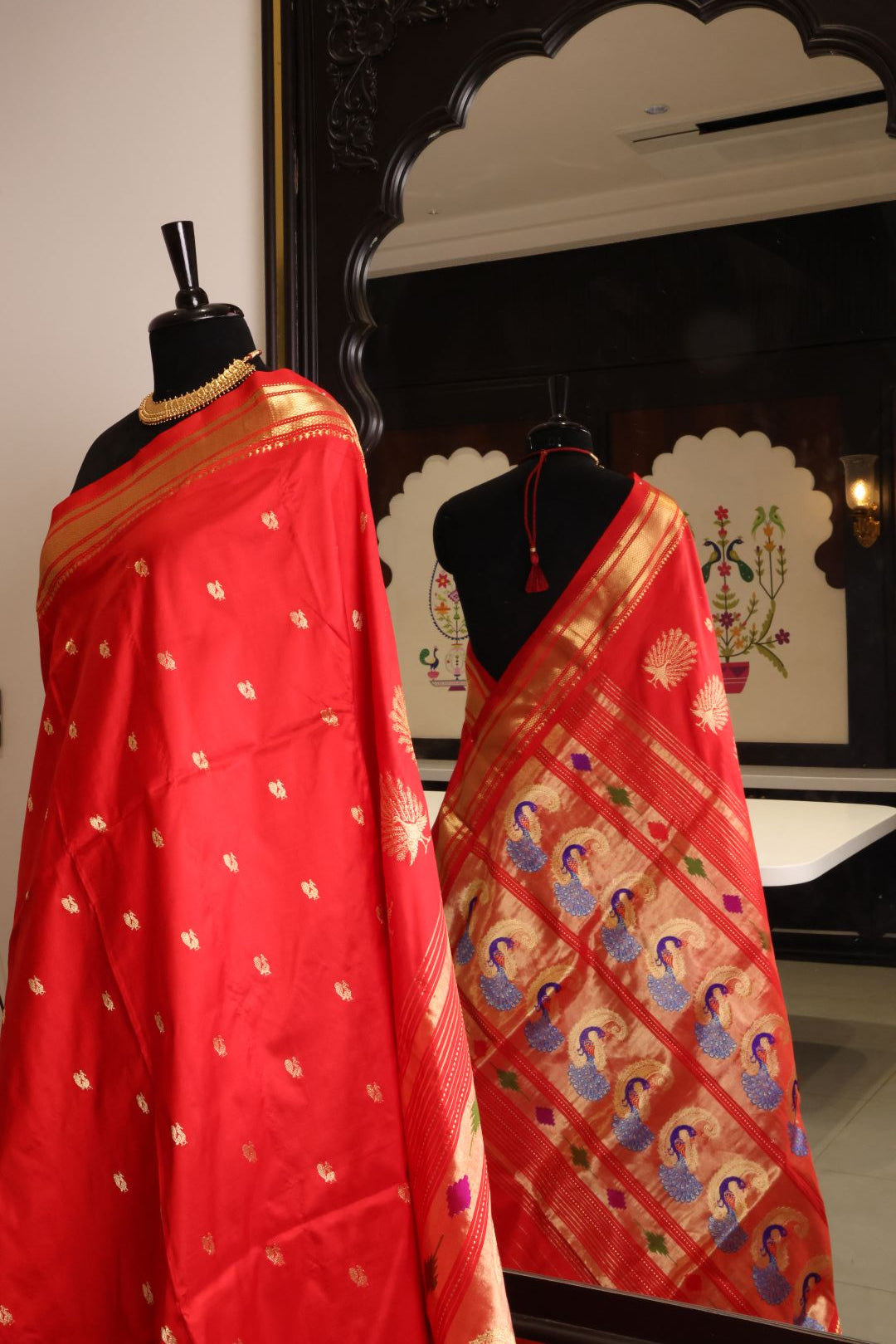 Handloom Nachare More Paithani