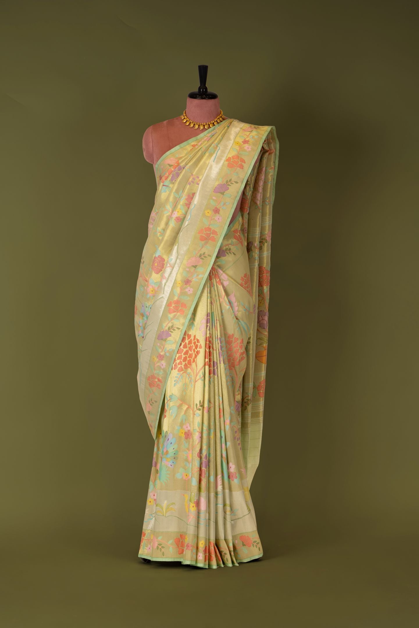 Handloom Brocade Paithani