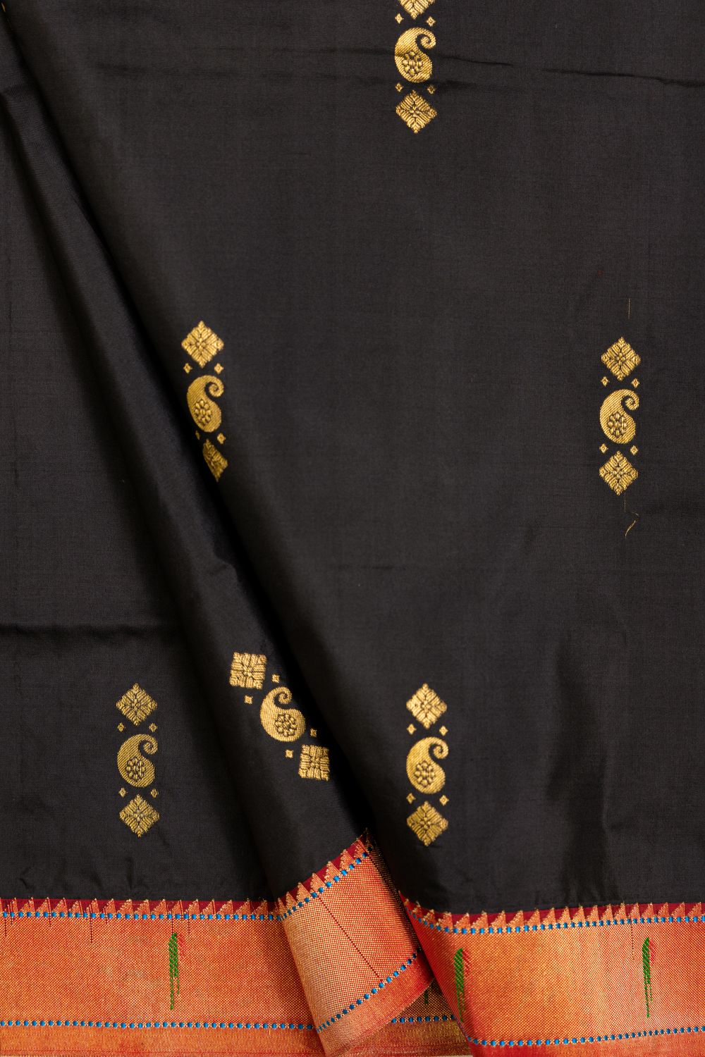 Traditional Pure Silk Muniya Saree