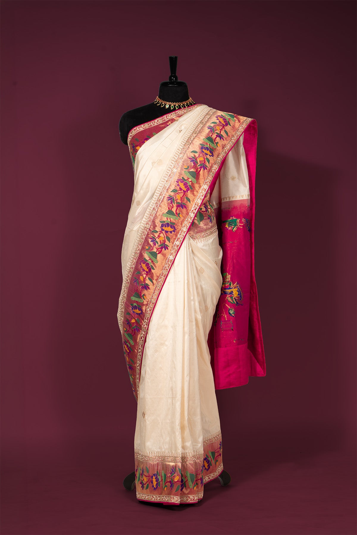 Traditional Jardoji Hand Work Lotus Border