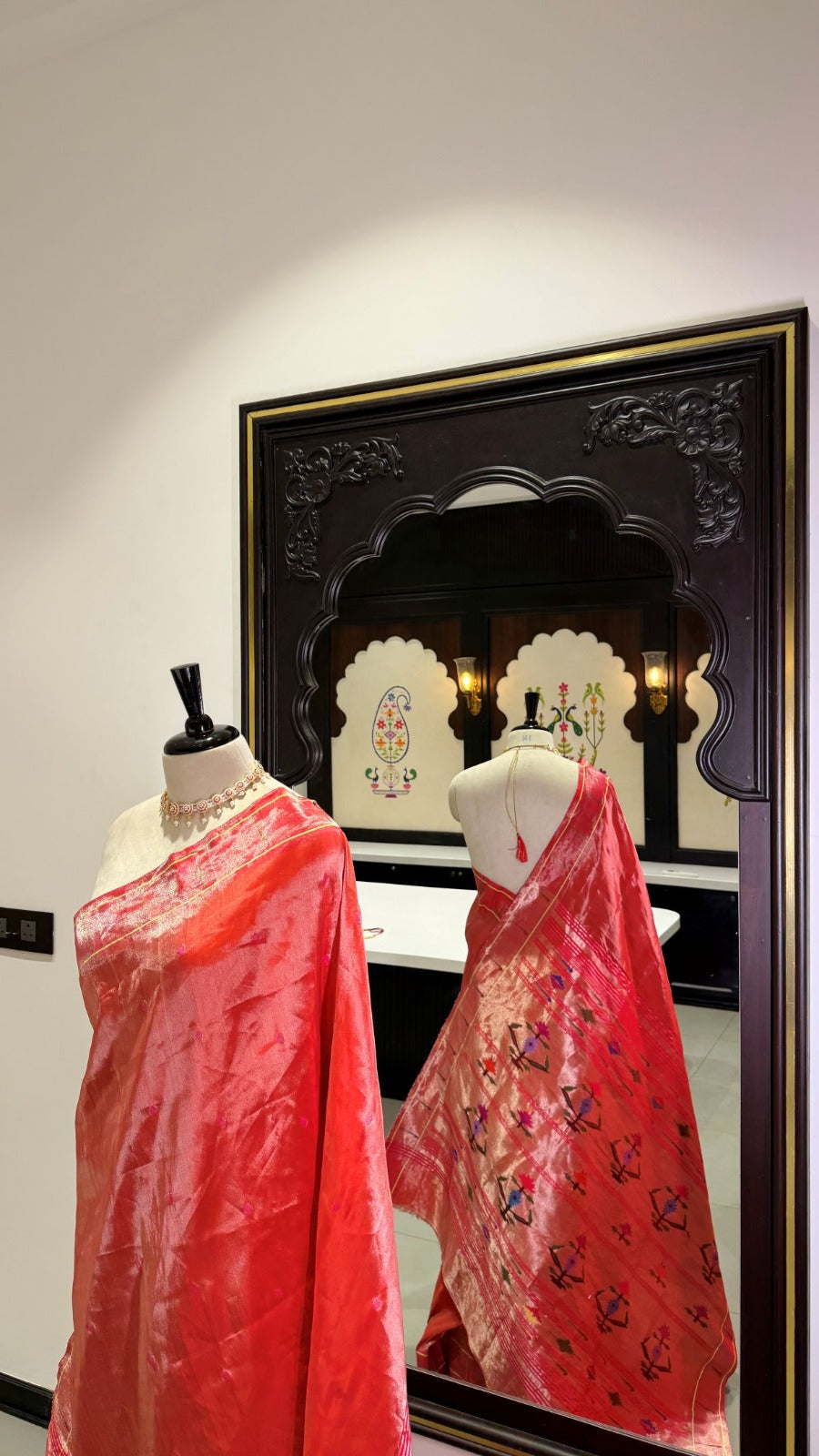 Hand Woven Tissue Designer Muniya Paithani