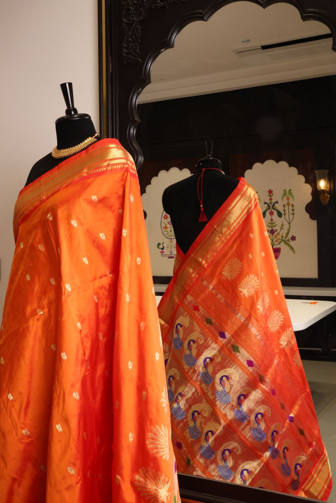 Handloom Nachare More Paithani