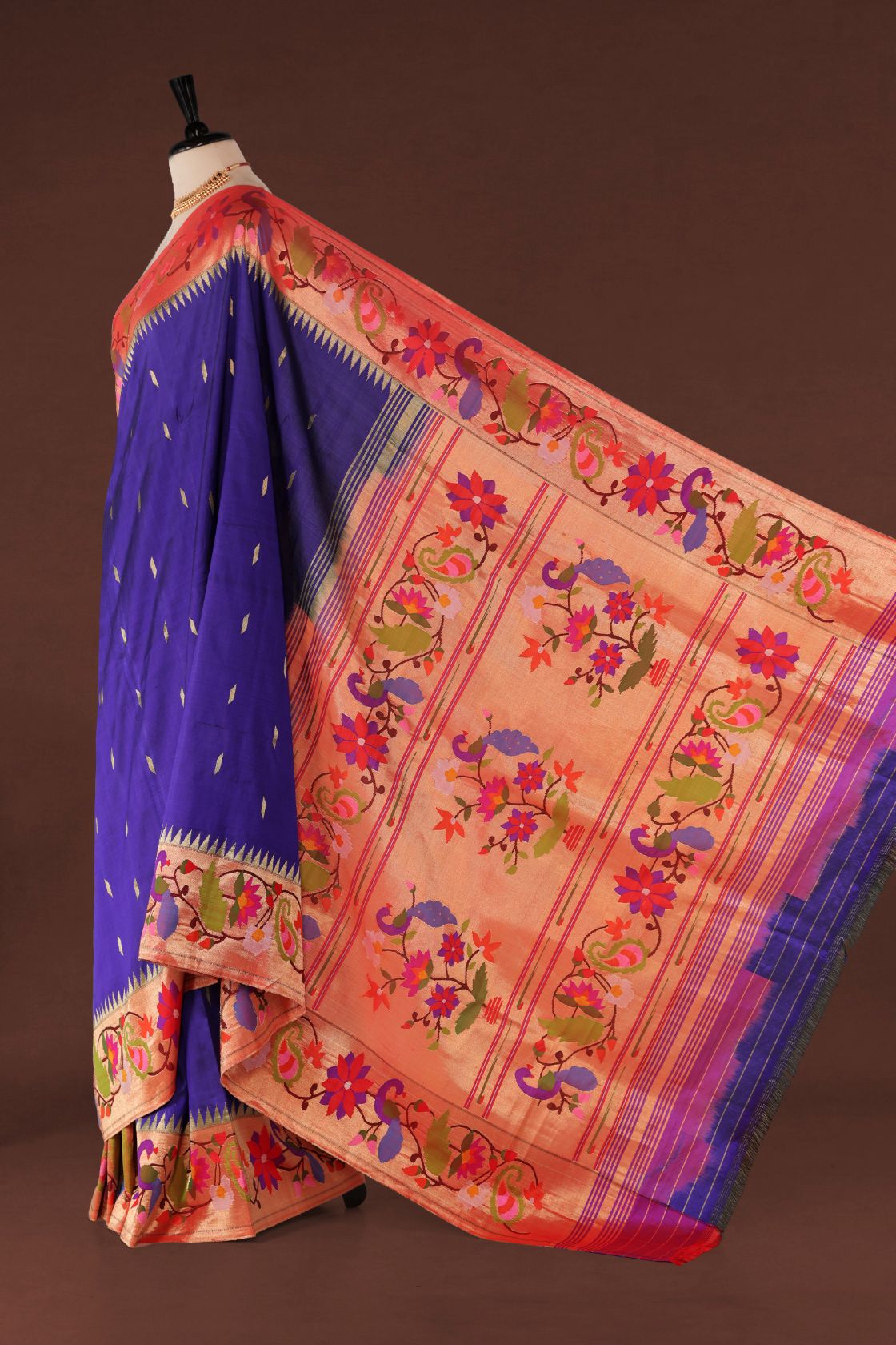 Handloom Brocade Paithani
