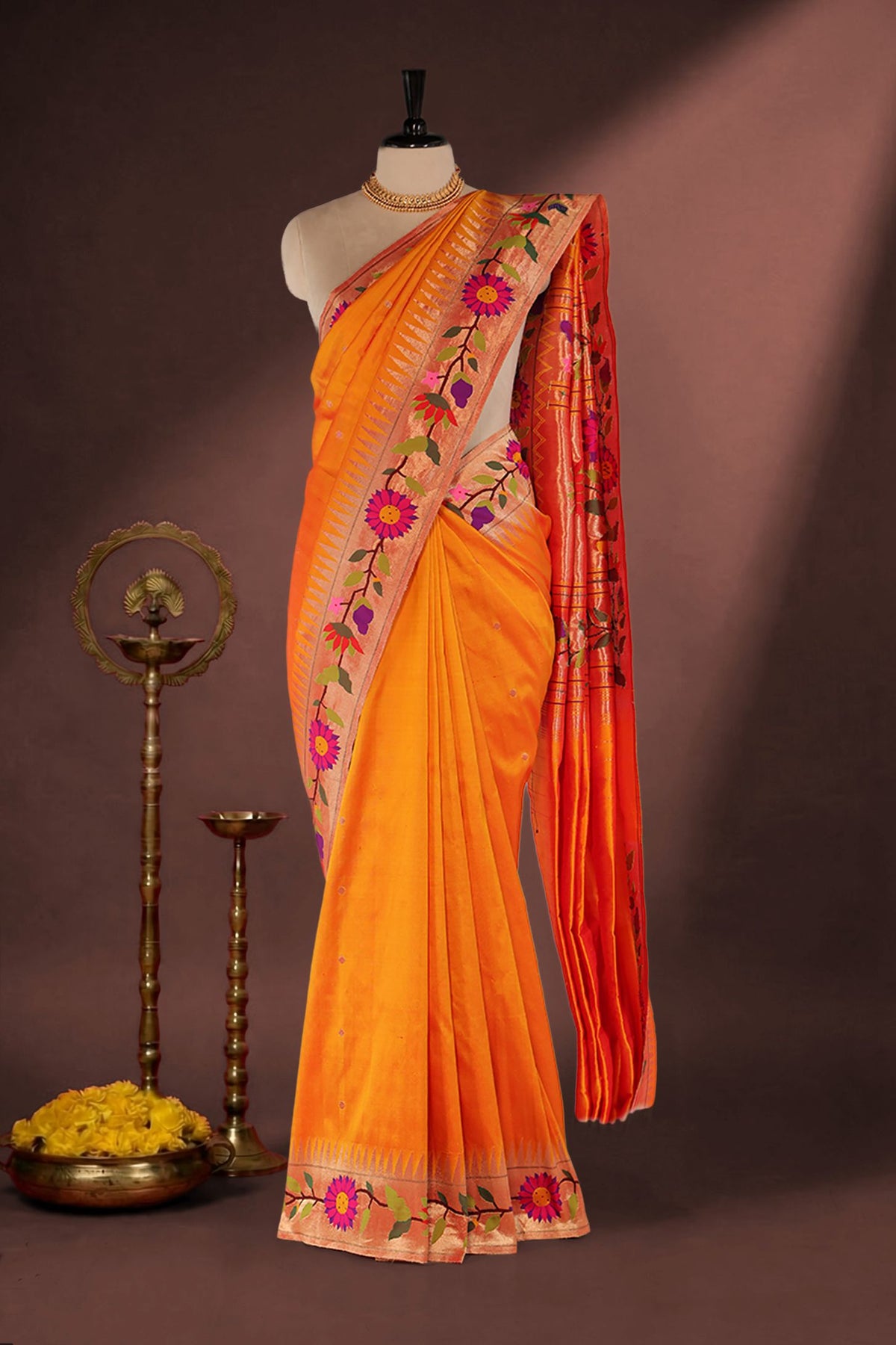 Handloom Brocade Paithani