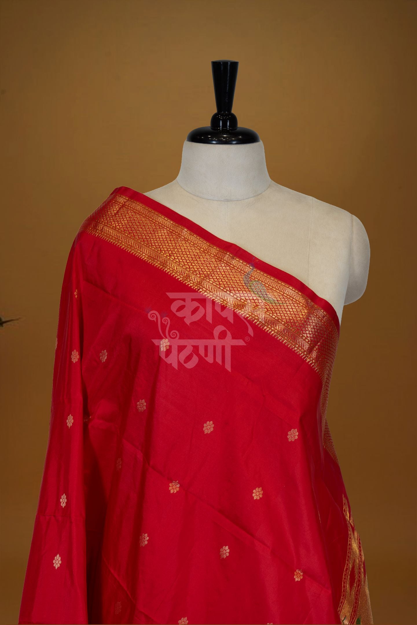Traditional Pure Silk Narali Border Dupatta