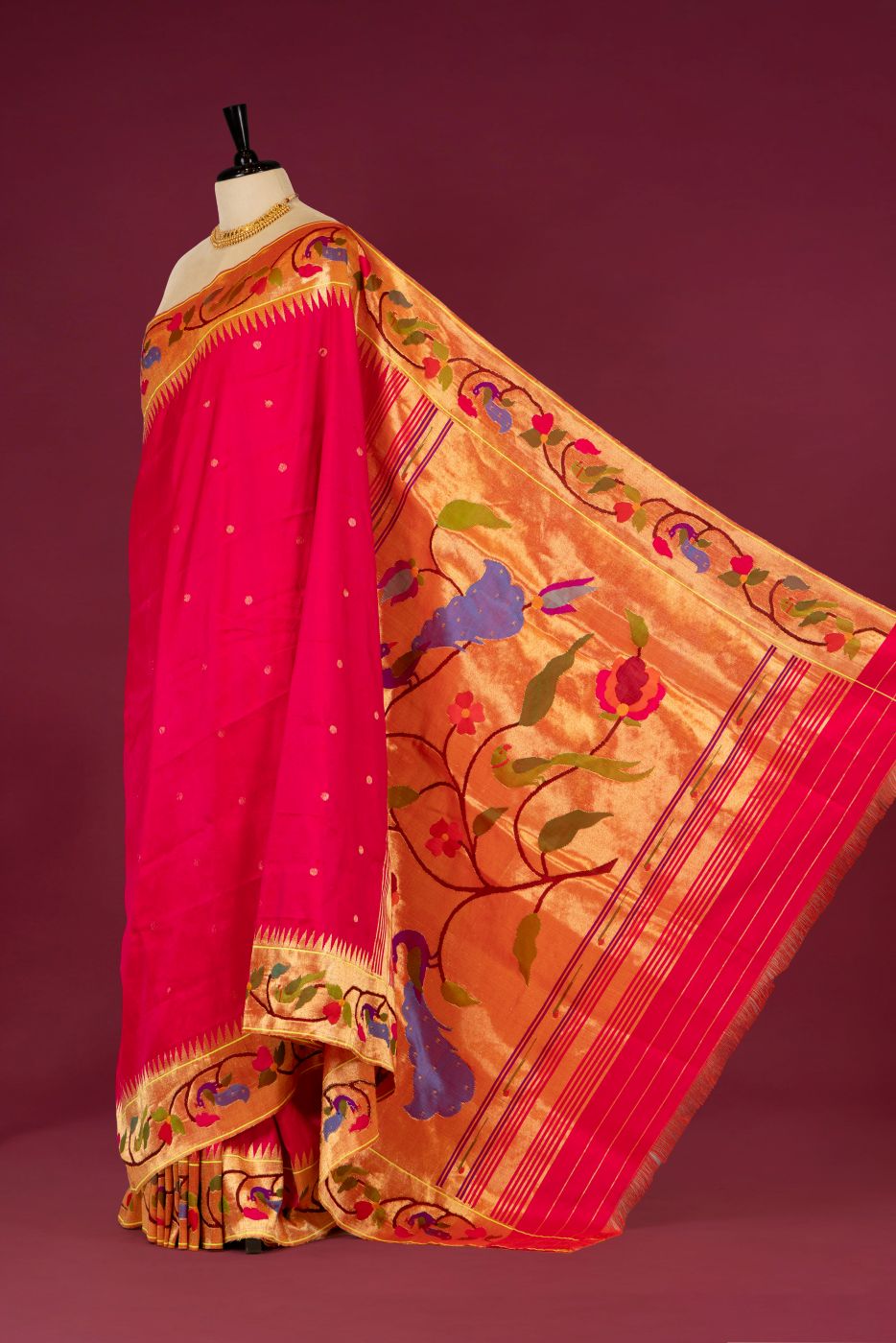Handloom Brocade Paithani